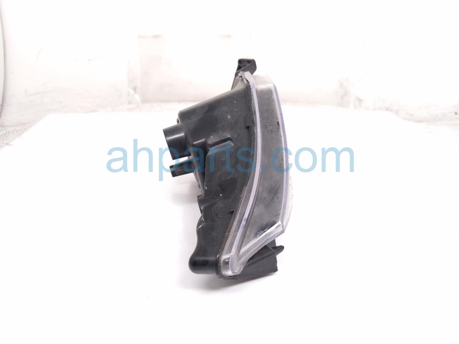 2022 Acura MDX Passenger Fog Lamp / Light 33900 TYA A02 Replacement 2022 Acura MDX Passenger Fog Lamp / Light 33900 TYA A02 Replacement thumbnail