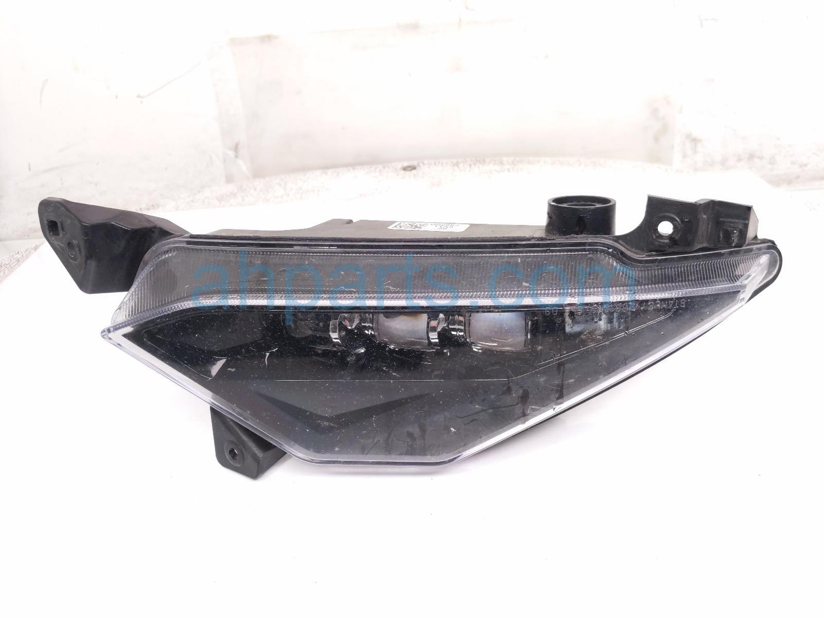 2022 Acura MDX Passenger Fog Lamp / Light 33900 TYA A02 Replacement 2022 Acura MDX Passenger Fog Lamp / Light 33900 TYA A02 Replacement thumbnail
