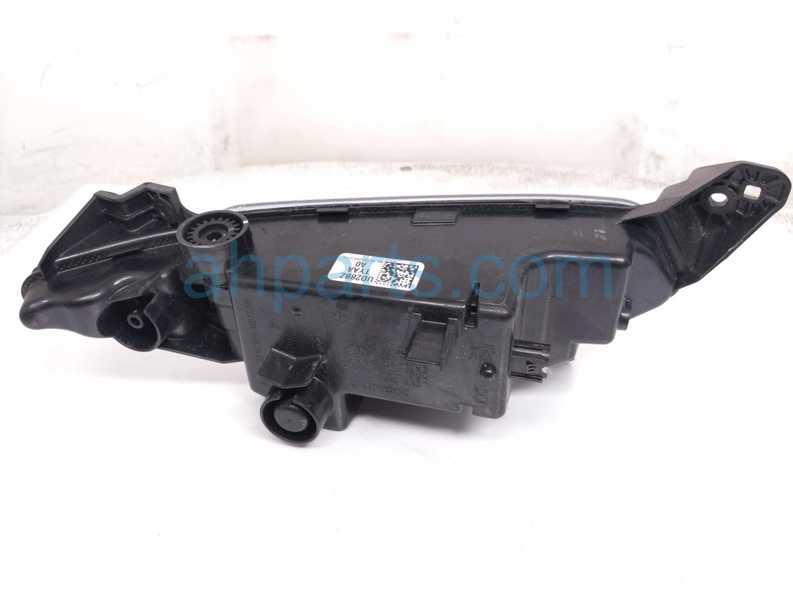 2022 Acura MDX Passenger Fog Lamp / Light 33900 TYA A02 Replacement 2022 Acura MDX Passenger Fog Lamp / Light 33900 TYA A02 Replacement thumbnail