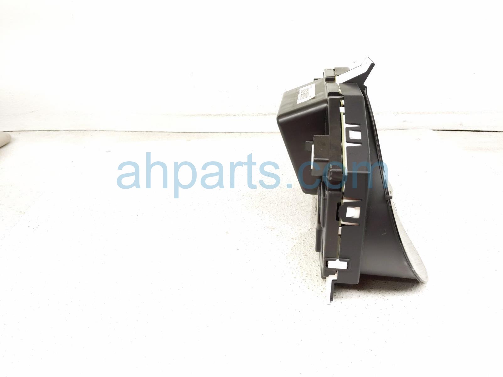 2019 Nissan Pathfinder Speedometer / Gauge Speedo Instrument Cluster 18k Mi 24810 9PM0A Replacement 2019 Nissan Pathfinder Speedometer / Gauge Speedo Instrument Cluster 18k Mi 24810 9PM0A Replacement thumbnail