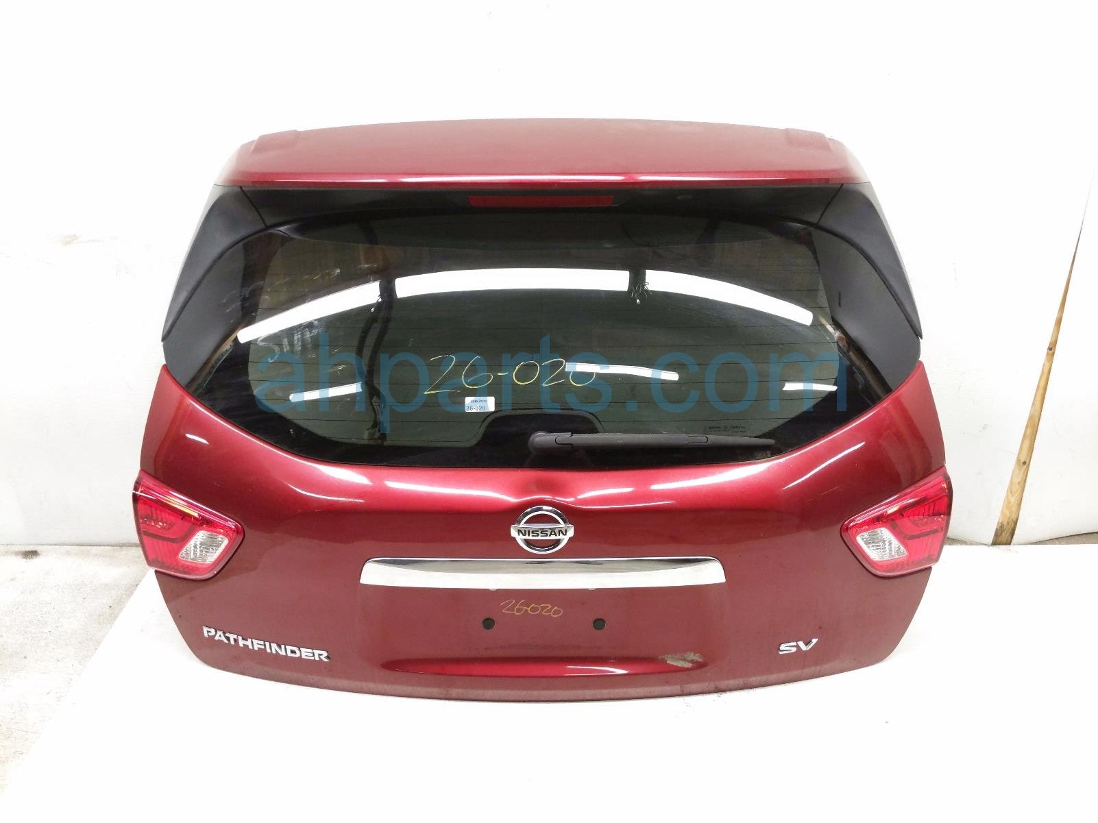 Nissan LIFT GATE / TAIL GATE - RED