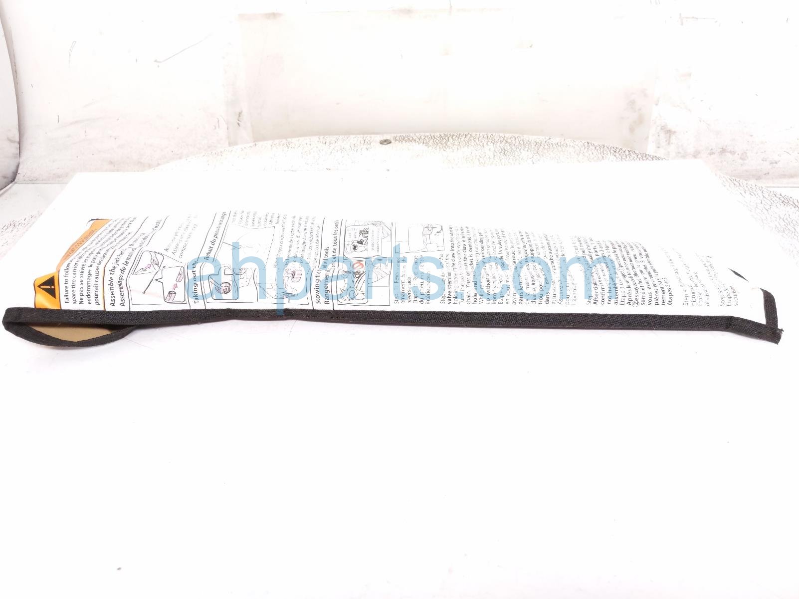 Toyota JACK TOOL KIT W/LUG WRENCH & EXTS