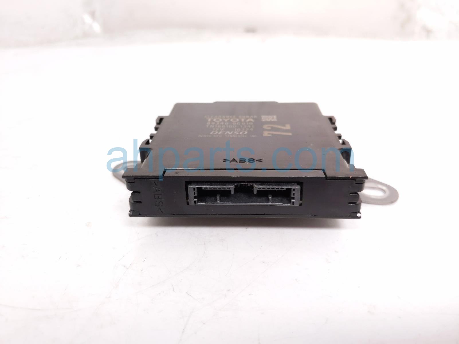 Toyota CLEARANCE SONAR CONTROL MODULE FR/RH