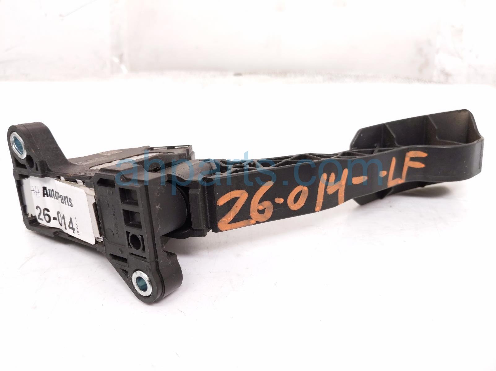 Toyota GAS / ACCELERATOR PEDAL ASSY FL