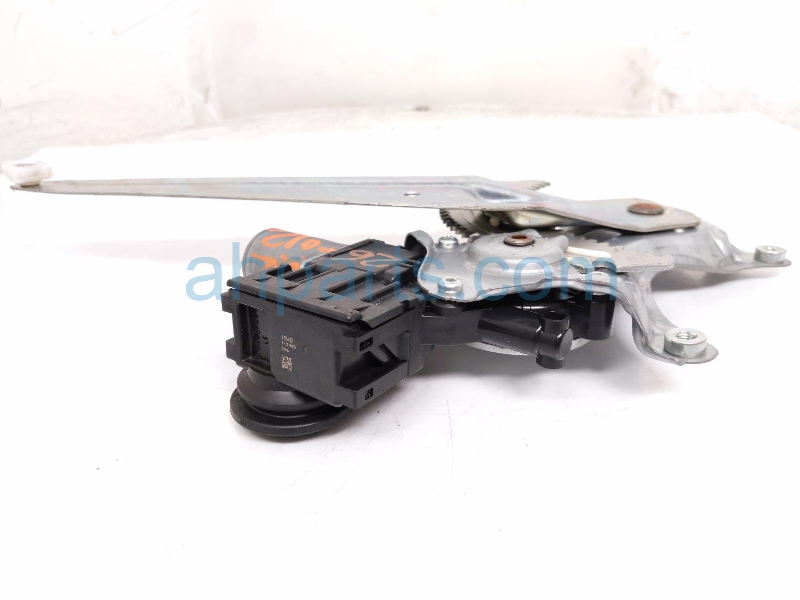 Toyota RR/RH WINDOW REGULATOR & MOTOR