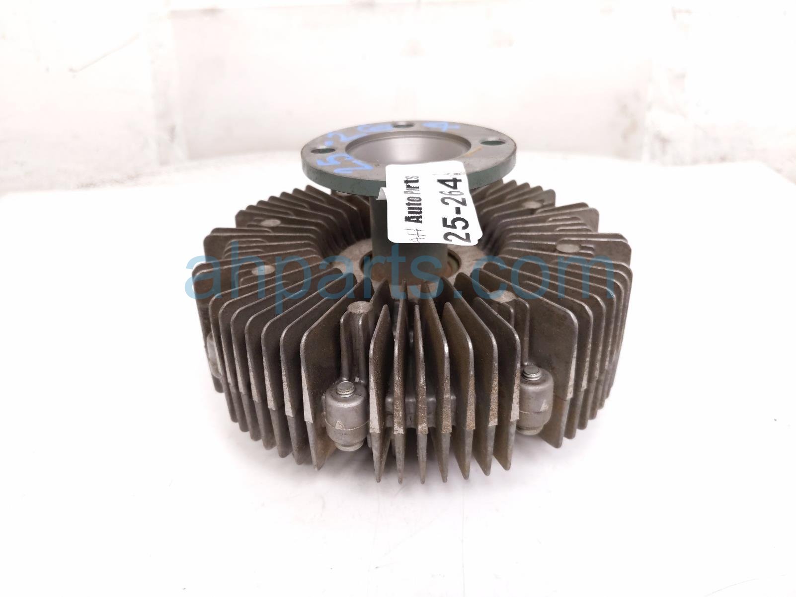 $74 Toyota ENGINE COOLING FAN CLUTCH- 3.5L 4X4