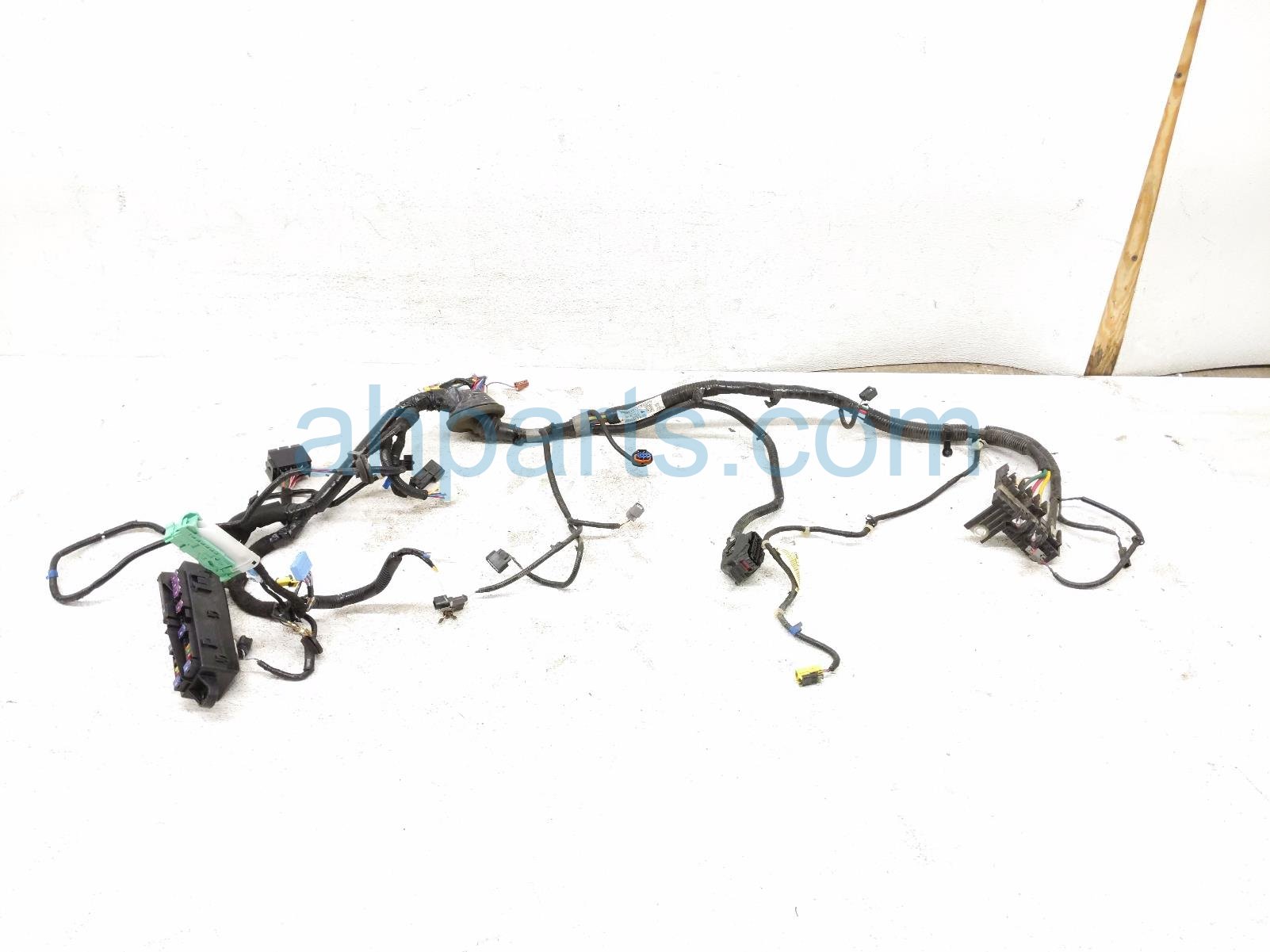 Driver ENGINE ROOM WIRE HARNESS - TOURIN