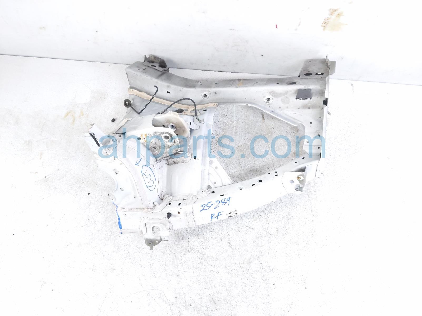 Passenger FRAME RAIL APRON CUT - WHITE