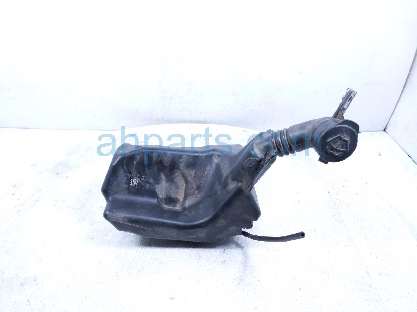 2019 Tesla Tesla 3 Windshield Washer Reservoir Tank 1096062 00 F Replacement 2019 Tesla Tesla 3 Windshield Washer Reservoir Tank 1096062 00 F Replacement thumbnail