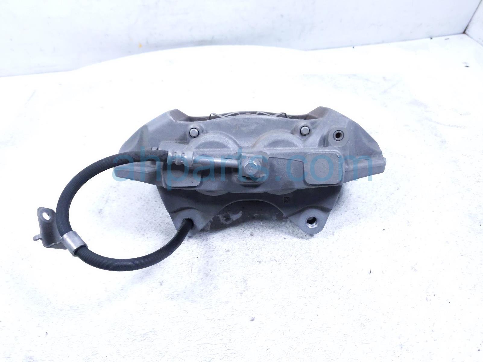 2019 Tesla Tesla 3 Front Passenger Brake Caliper 1044622 00 D Replacement 2019 Tesla Tesla 3 Front Passenger Brake Caliper 1044622 00 D Replacement thumbnail