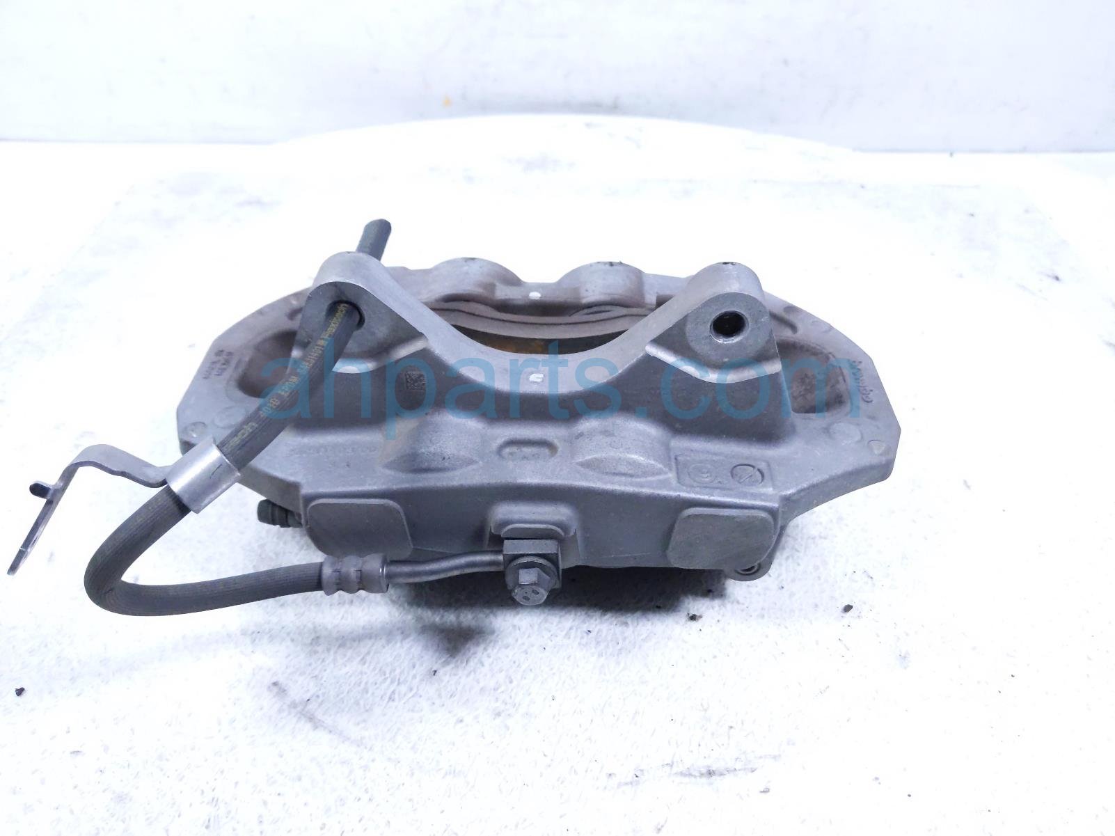 2019 Tesla Tesla 3 Front Driver Brake Caliper 1044621 00 D Replacement 2019 Tesla Tesla 3 Front Driver Brake Caliper 1044621 00 D Replacement thumbnail