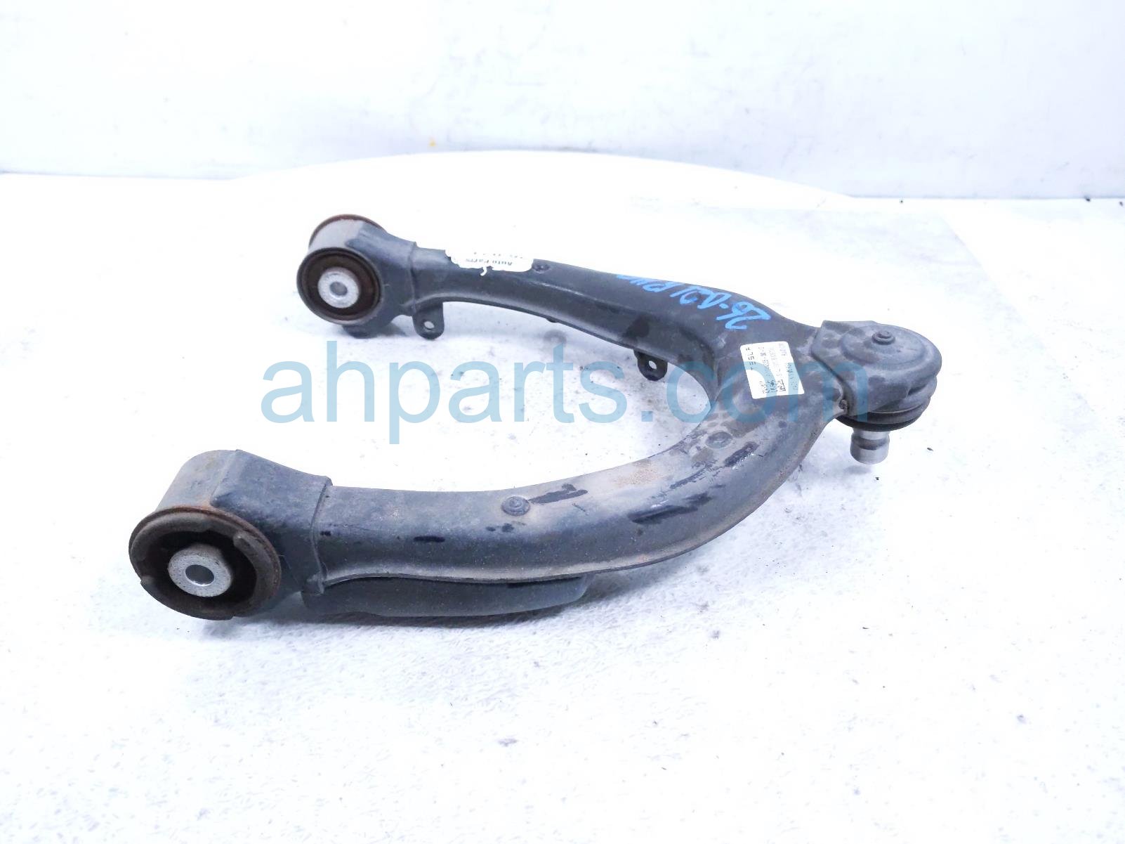 2019 Tesla Tesla 3 Front Passenger Upper Control Arm 1044326 00 G Replacement 2019 Tesla Tesla 3 Front Passenger Upper Control Arm 1044326 00 G Replacement thumbnail