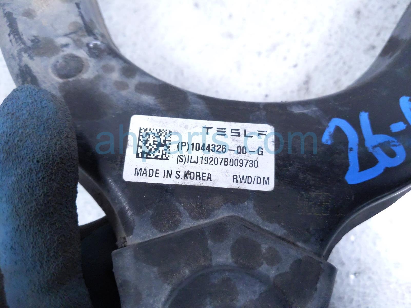 2019 Tesla Tesla 3 Front Passenger Upper Control Arm 1044326 00 G Replacement 2019 Tesla Tesla 3 Front Passenger Upper Control Arm 1044326 00 G Replacement thumbnail