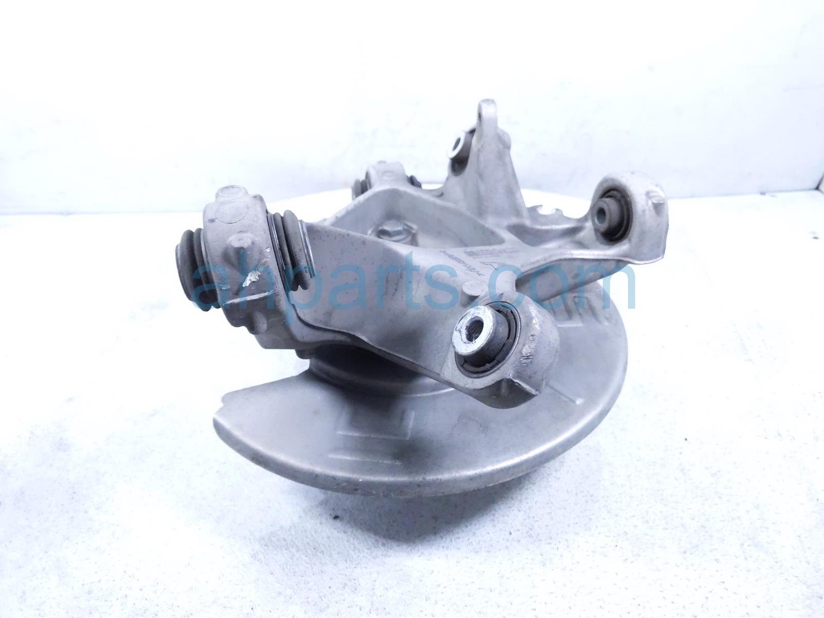 2019 Tesla Tesla 3 Axle Stub Rear Driver Spindle Knuckle Hub Rwd 1044411 00 H Replacement 2019 Tesla Tesla 3 Axle Stub Rear Driver Spindle Knuckle Hub Rwd 1044411 00 H Replacement thumbnail