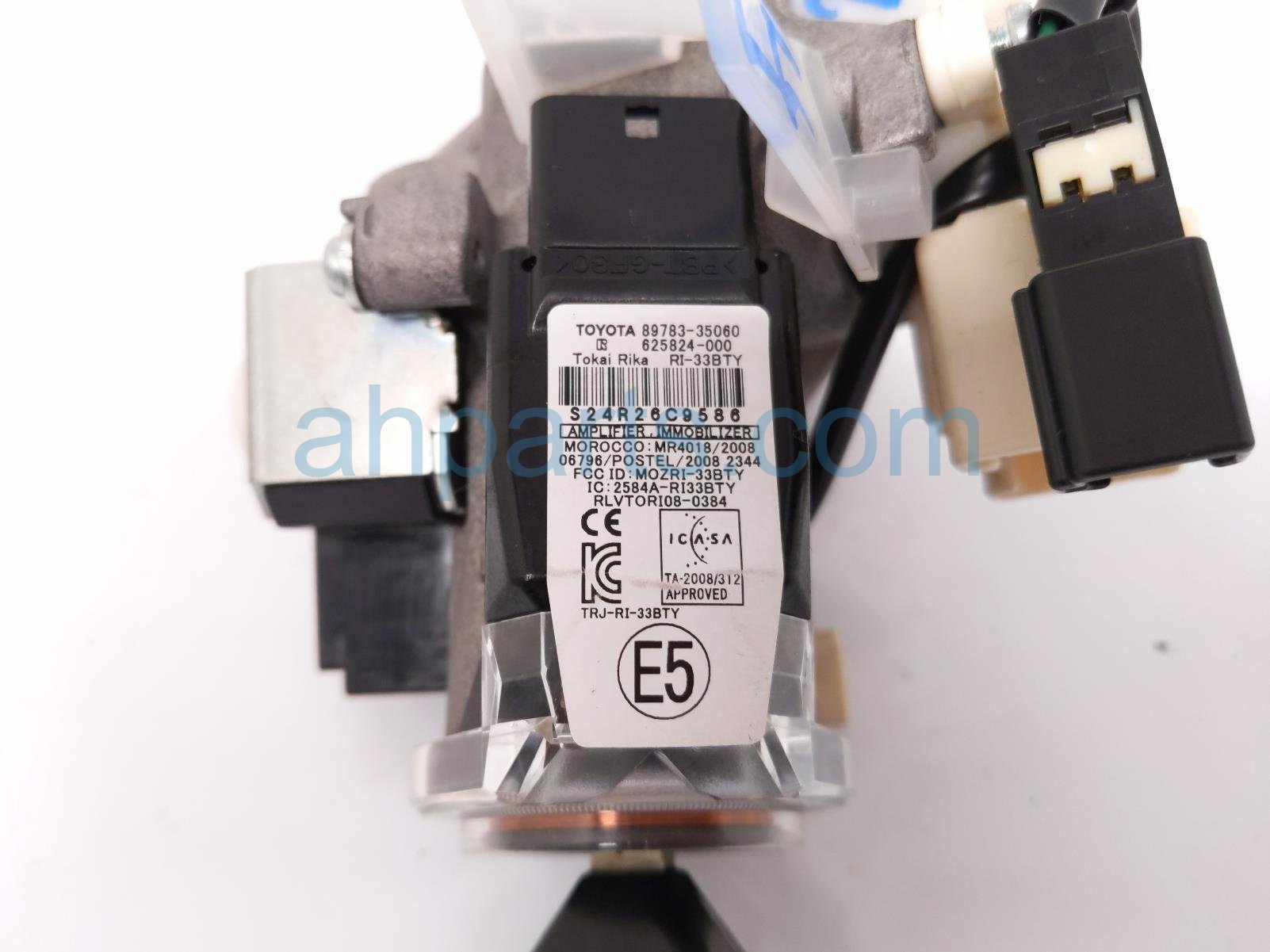 2016 Toyota 4 Runner Column Switch Ignition Lock Cylinder + Key 69052 35190 Replacement 2016 Toyota 4 Runner Column Switch Ignition Lock Cylinder + Key 69052 35190 Replacement thumbnail