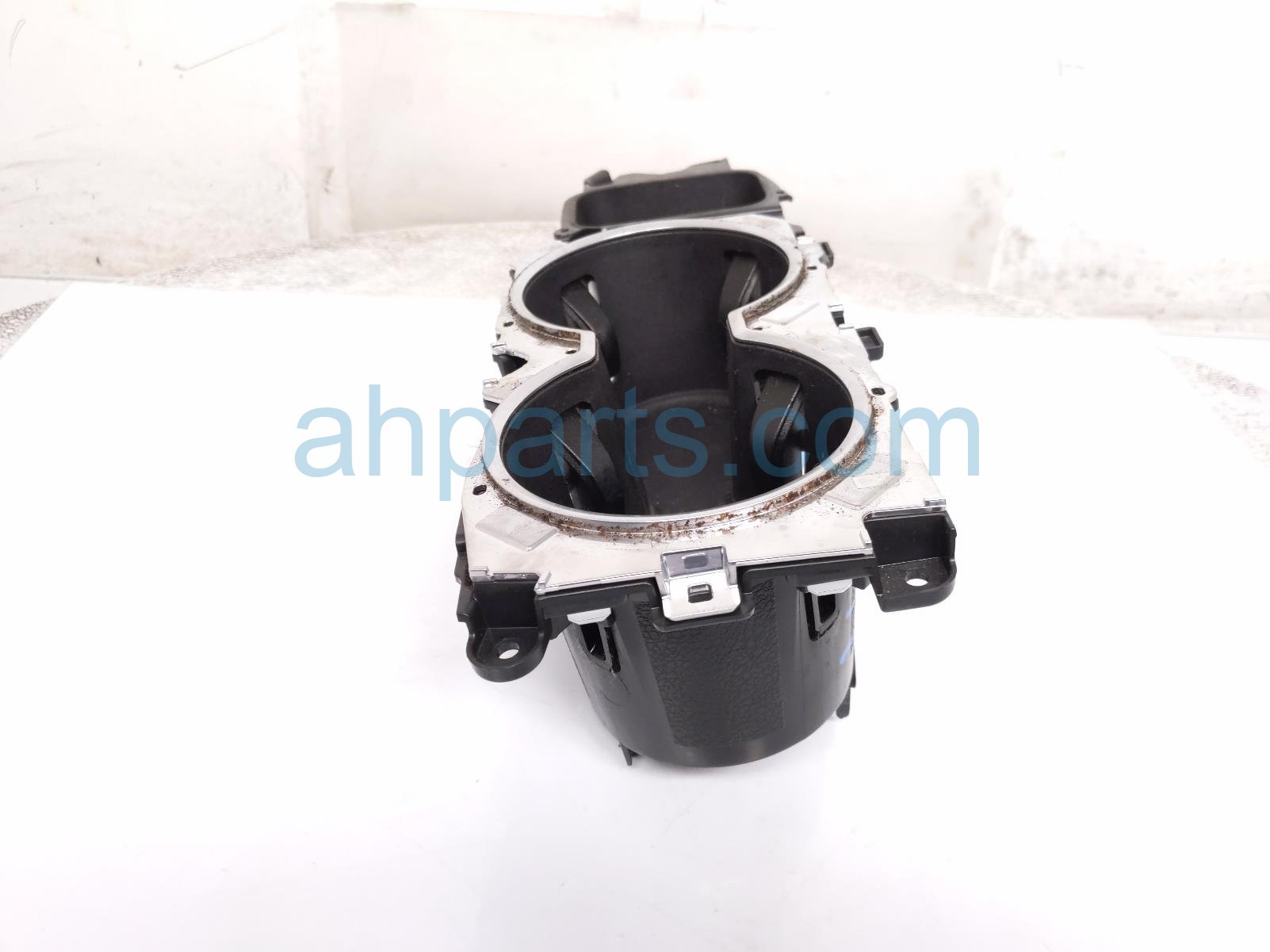 2022 Acura MDX Center Console Cup Holder 83438 TYA A04ZA Replacement 2022 Acura MDX Center Console Cup Holder 83438 TYA A04ZA Replacement thumbnail