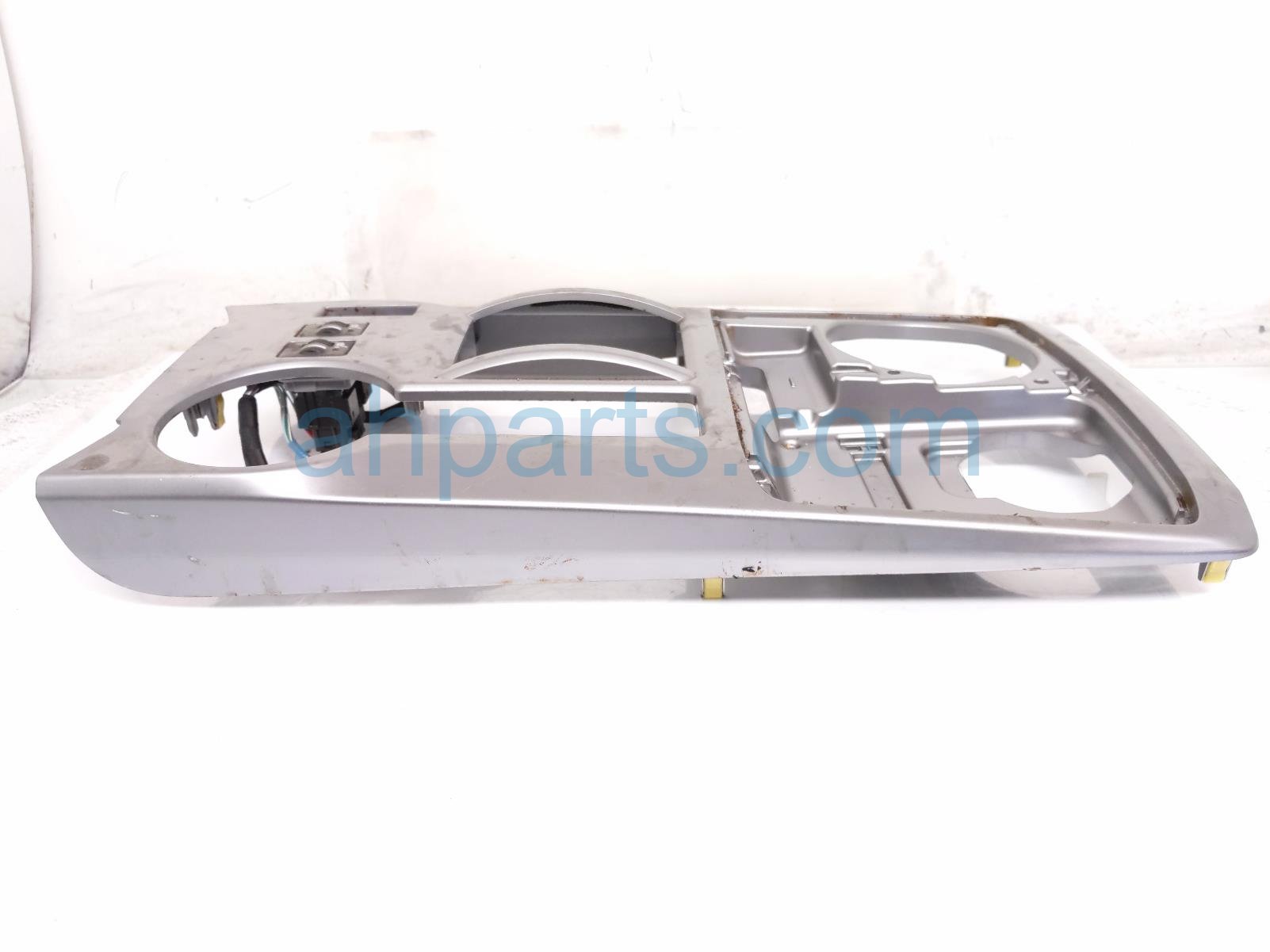 2016 Toyota 4 Runner Center Console Trim W/shifter Gry 58804 35520 Replacement 2016 Toyota 4 Runner Center Console Trim W/shifter Gry 58804 35520 Replacement thumbnail