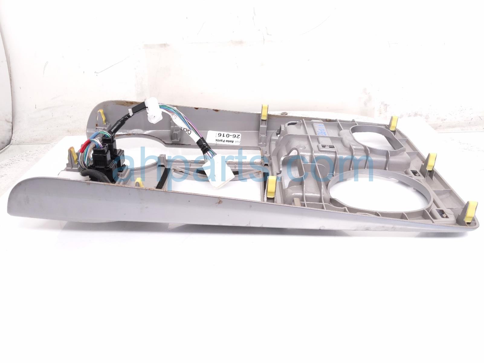 2016 Toyota 4 Runner Center Console Trim W/shifter Gry 58804 35520 Replacement 2016 Toyota 4 Runner Center Console Trim W/shifter Gry 58804 35520 Replacement thumbnail