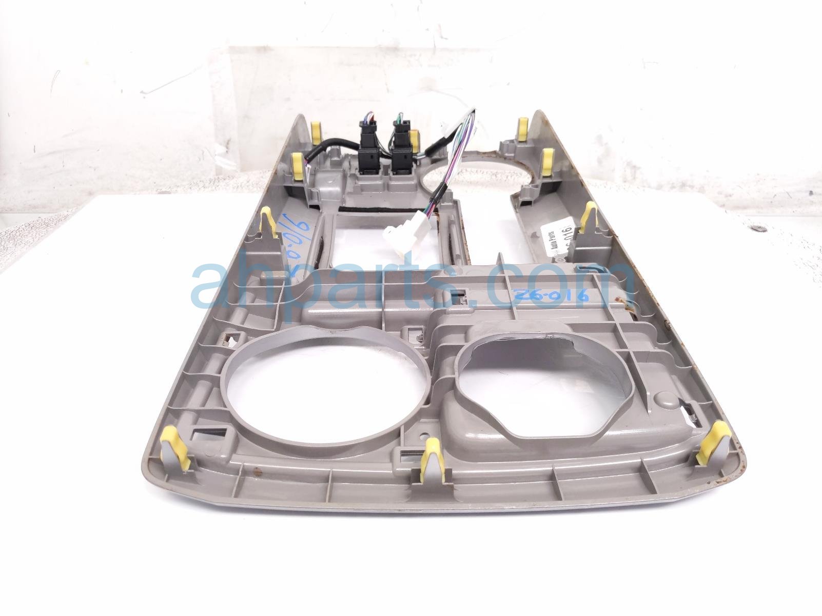 2016 Toyota 4 Runner Center Console Trim W/shifter Gry 58804 35520 Replacement 2016 Toyota 4 Runner Center Console Trim W/shifter Gry 58804 35520 Replacement thumbnail