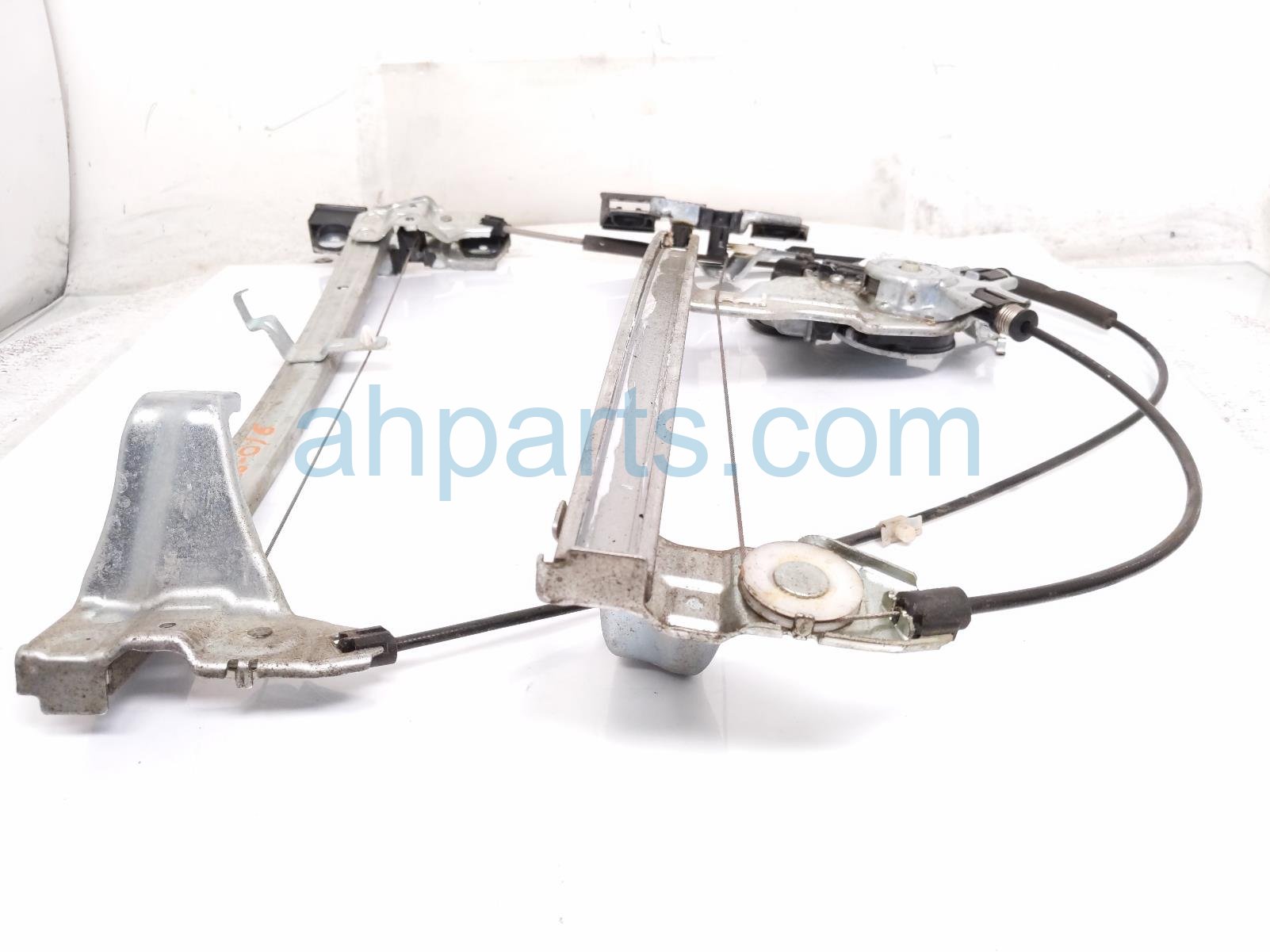 Sold 2016 Toyota 4 Runner Rear Tailgate Window Regulator & Motor 85720 35160 Replacement Sold 2016 Toyota 4 Runner Rear Tailgate Window Regulator & Motor 85720 35160 Replacement thumbnail