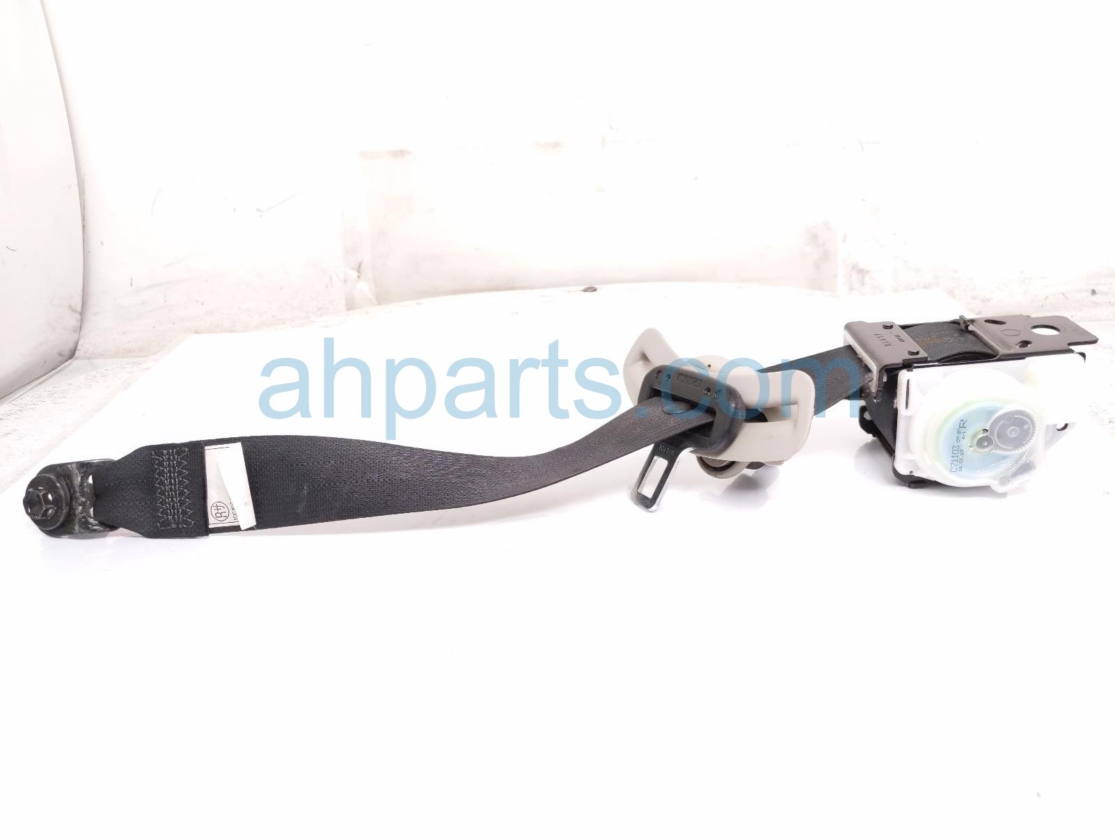 2016 Toyota 4 Runner Rear 2nd Row Passenger Seat Belt Black 73360 35360 C0 Replacement 2016 Toyota 4 Runner Rear 2nd Row Passenger Seat Belt Black 73360 35360 C0 Replacement thumbnail