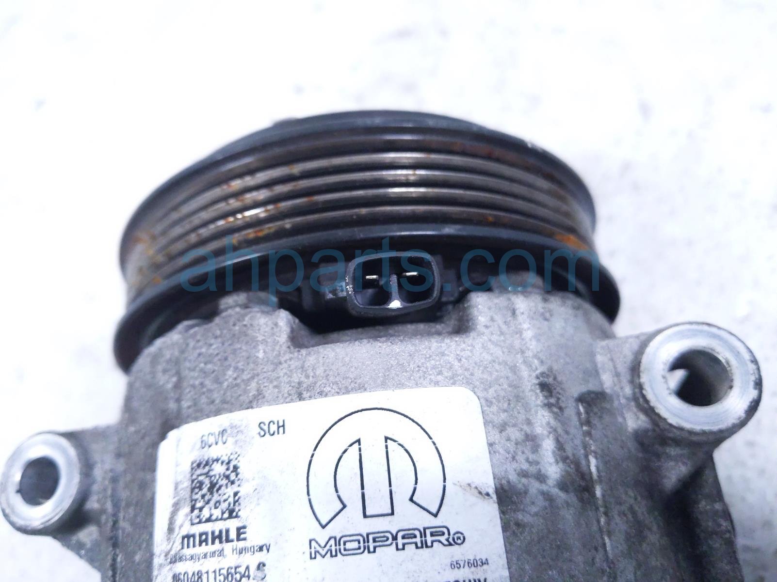 2018 Jeep Renegade Air + Clutch Ac Pump / Compressor 68245073AA Replacement 2018 Jeep Renegade Air + Clutch Ac Pump / Compressor 68245073AA Replacement thumbnail