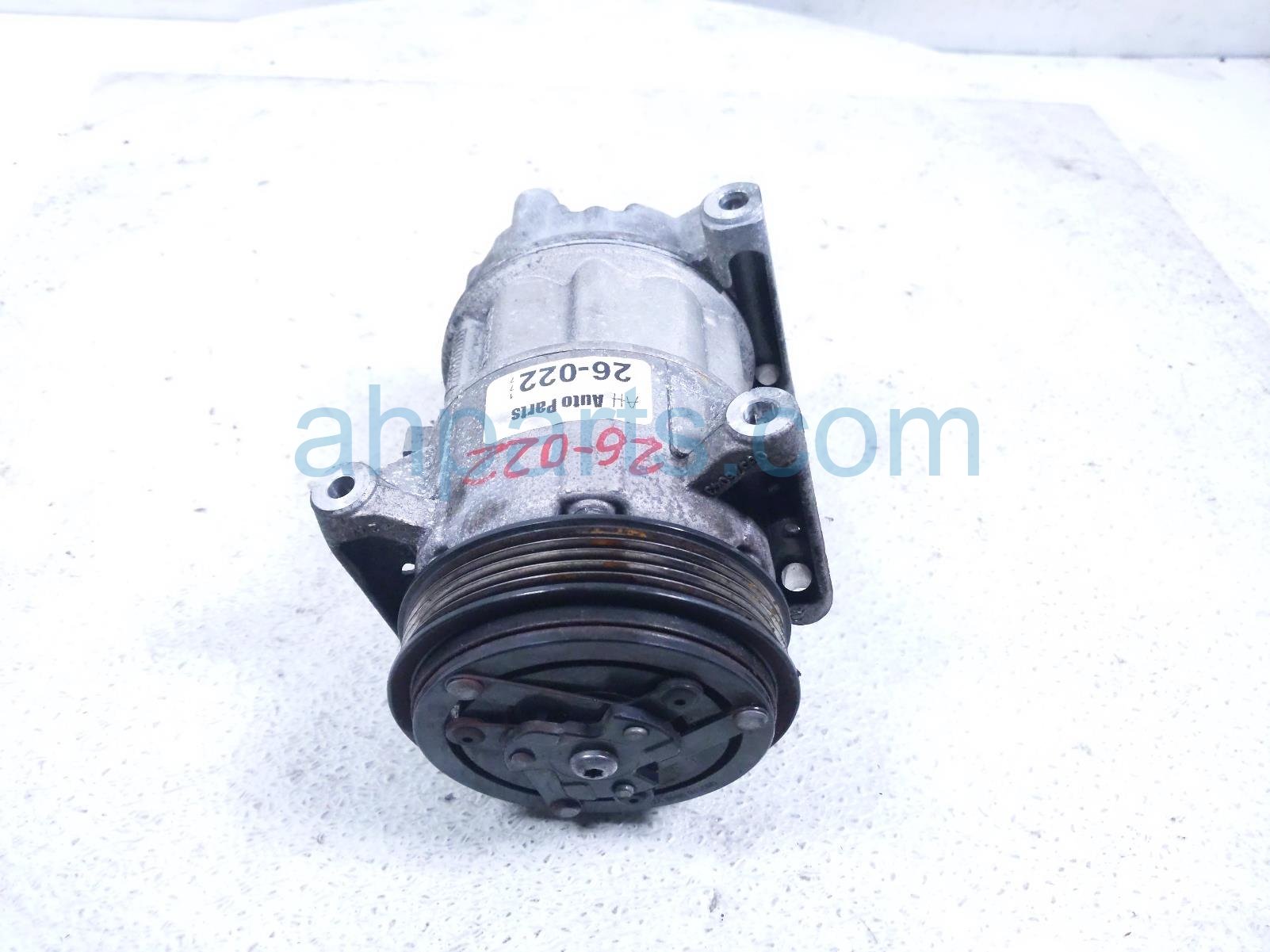 2018 Jeep Renegade Air + Clutch Ac Pump / Compressor 68245073AA Replacement 2018 Jeep Renegade Air + Clutch Ac Pump / Compressor 68245073AA Replacement thumbnail