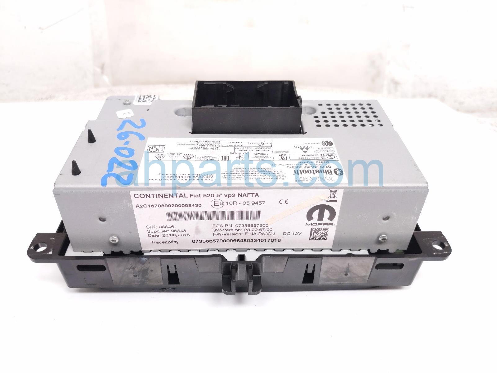 2018 Jeep Renegade Radio Receiver & Display Screen 6RQ12LXHAA Replacement 2018 Jeep Renegade Radio Receiver & Display Screen 6RQ12LXHAA Replacement thumbnail