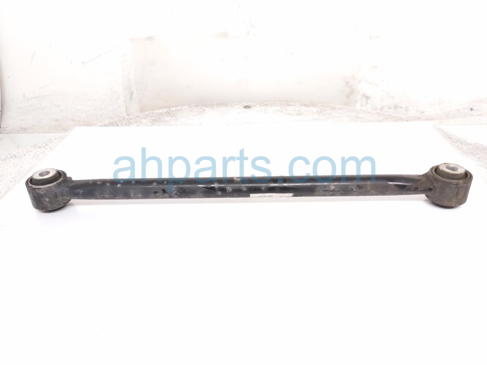 Jeep RR/RH REARWARD LOWER CONTROL ARM