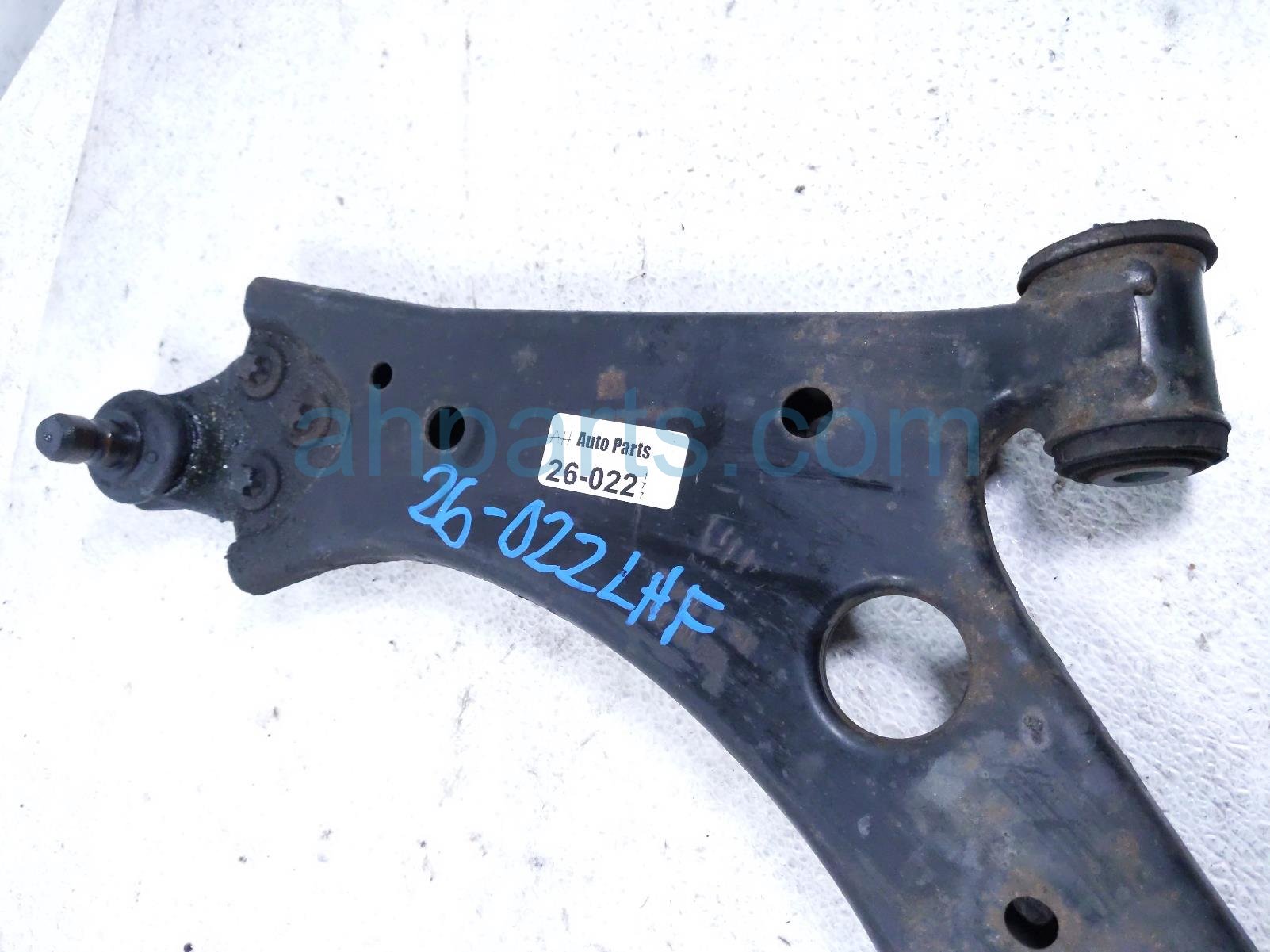 2018 Jeep Renegade Front Driver Lower Control Arm 68248000AA Replacement 2018 Jeep Renegade Front Driver Lower Control Arm 68248000AA Replacement thumbnail