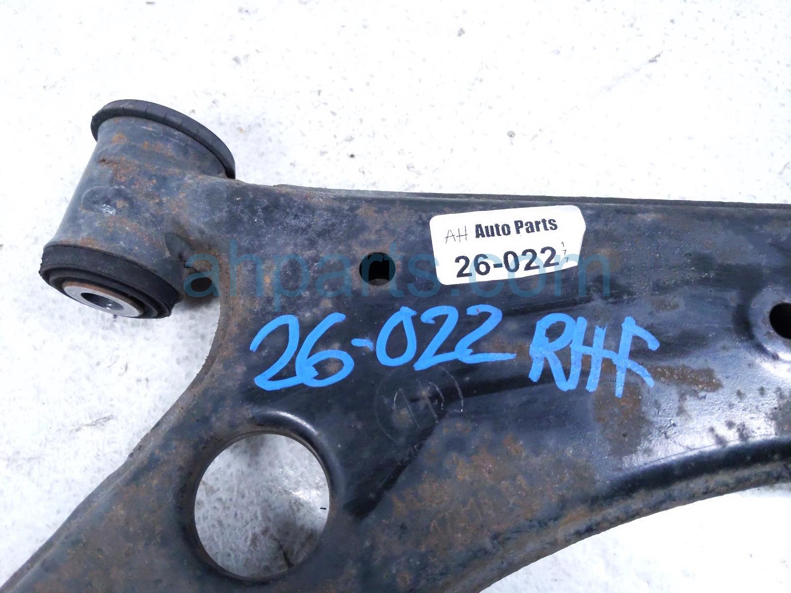 2018 Jeep Renegade Front Passenger Lower Control Arm 68247999AA Replacement 2018 Jeep Renegade Front Passenger Lower Control Arm 68247999AA Replacement thumbnail