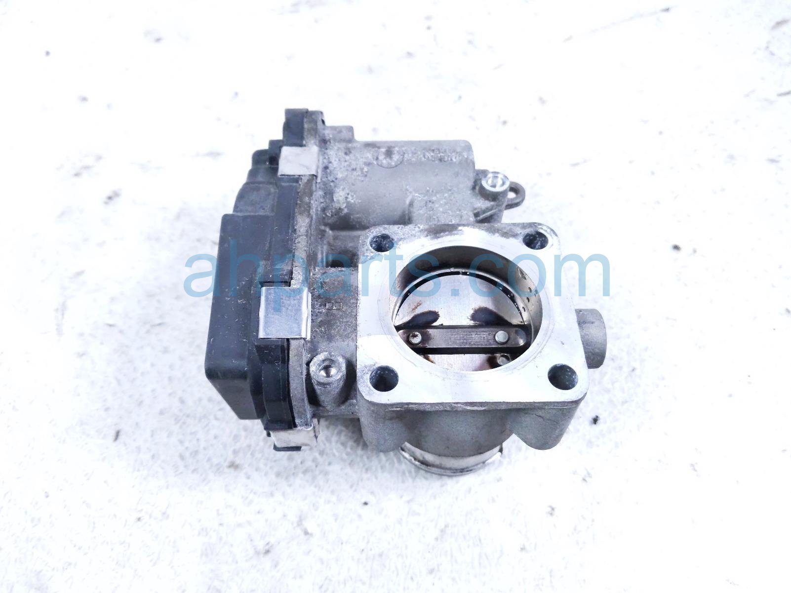 2018 Jeep Renegade Throttle Body 68565070AA Replacement 2018 Jeep Renegade Throttle Body 68565070AA Replacement thumbnail