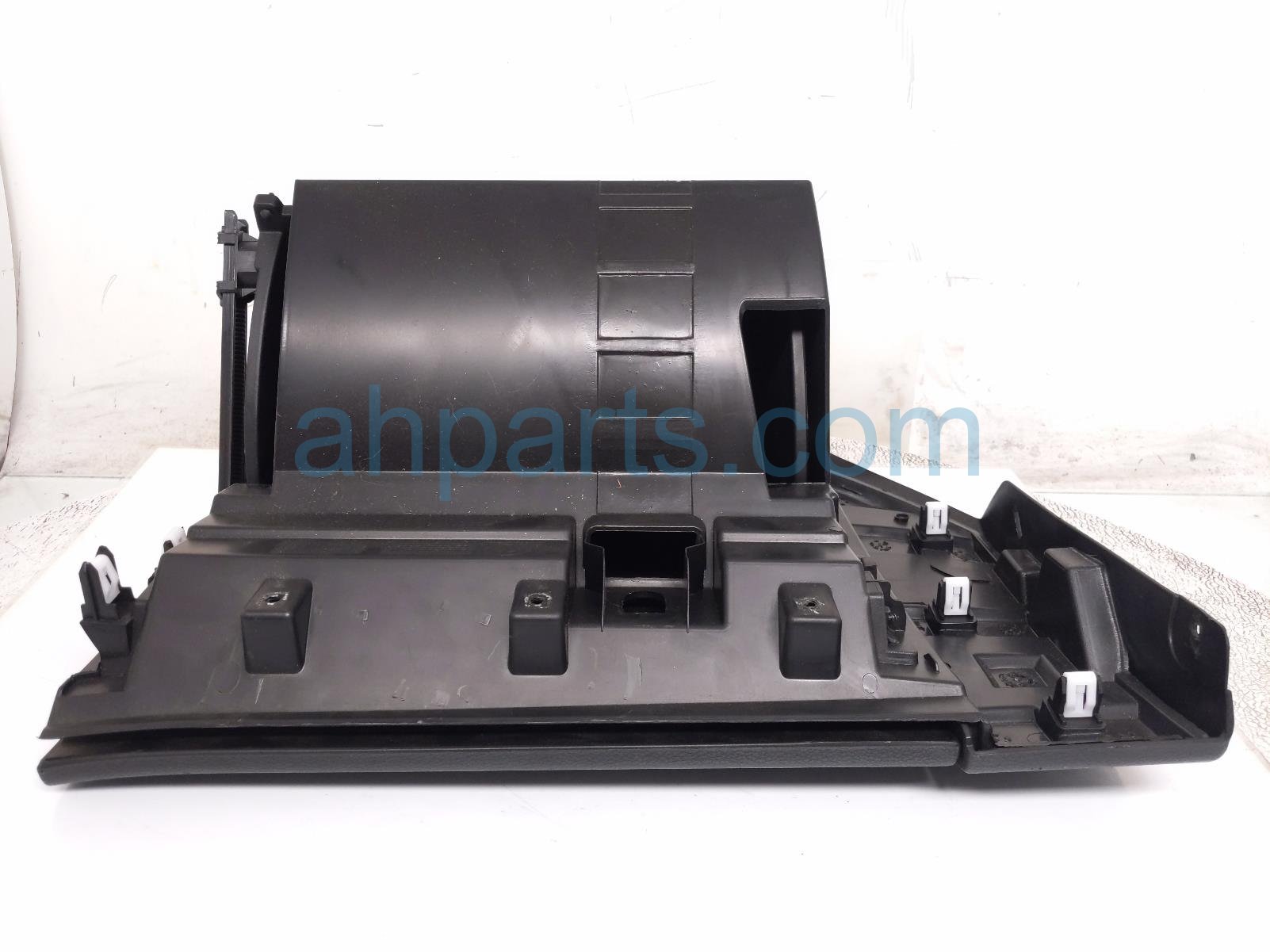 2018 Jeep Renegade Glove Compartment Box Black 5VV71PS4AA Replacement 2018 Jeep Renegade Glove Compartment Box Black 5VV71PS4AA Replacement thumbnail