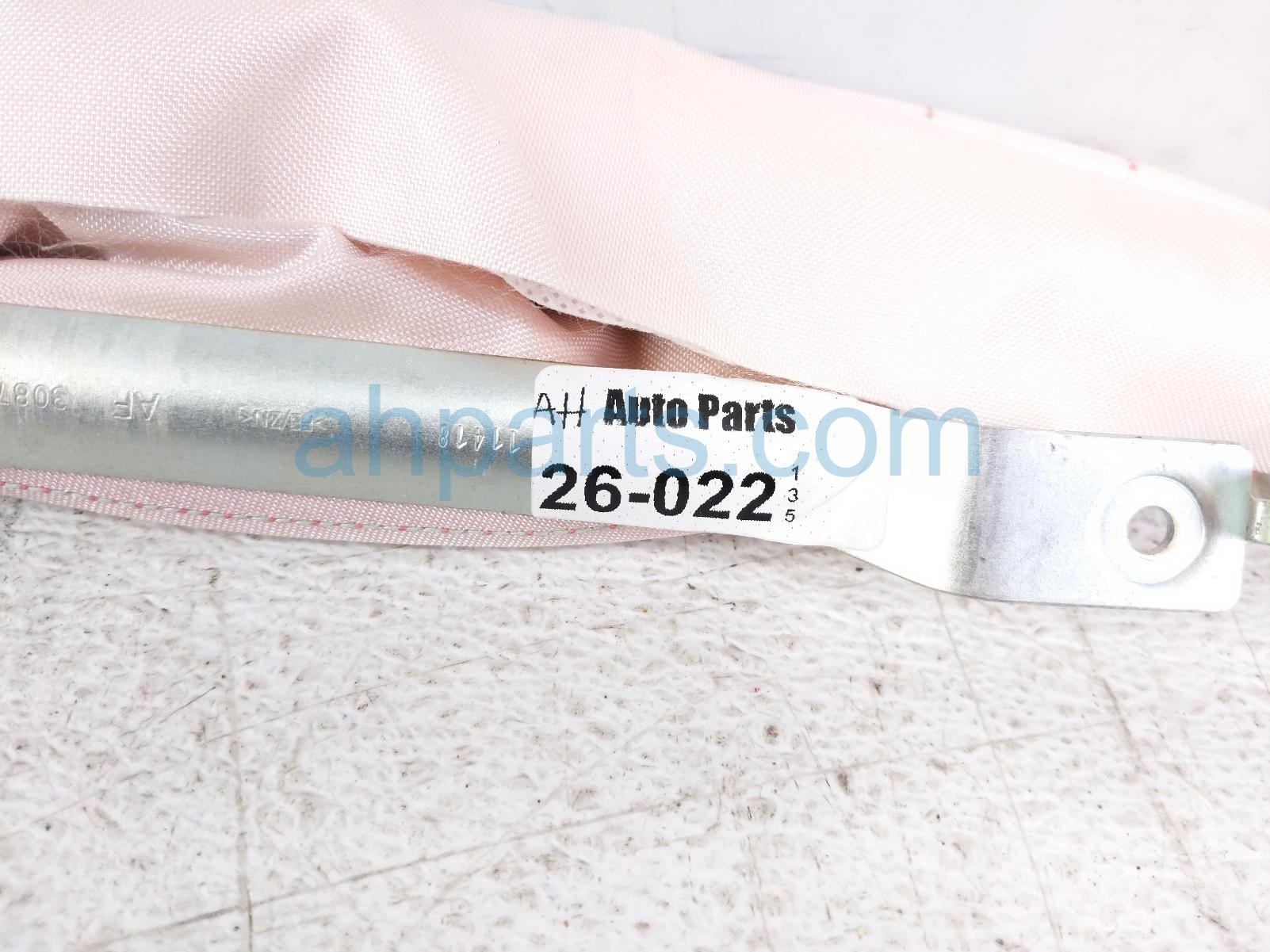 2018 Jeep Renegade Passenger Roof Curtain Airbag 68466842AA Replacement 2018 Jeep Renegade Passenger Roof Curtain Airbag 68466842AA Replacement thumbnail