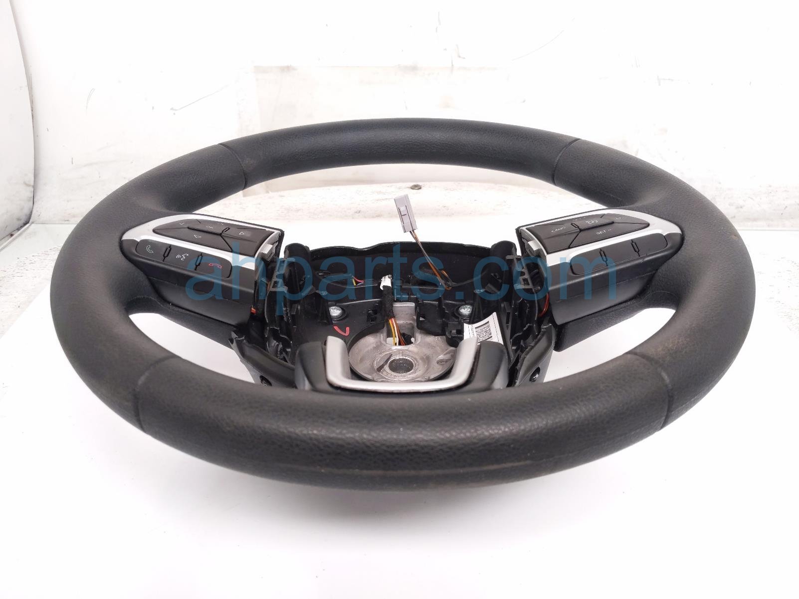 Jeep STEERING WHEEL - BLACK - SPORT