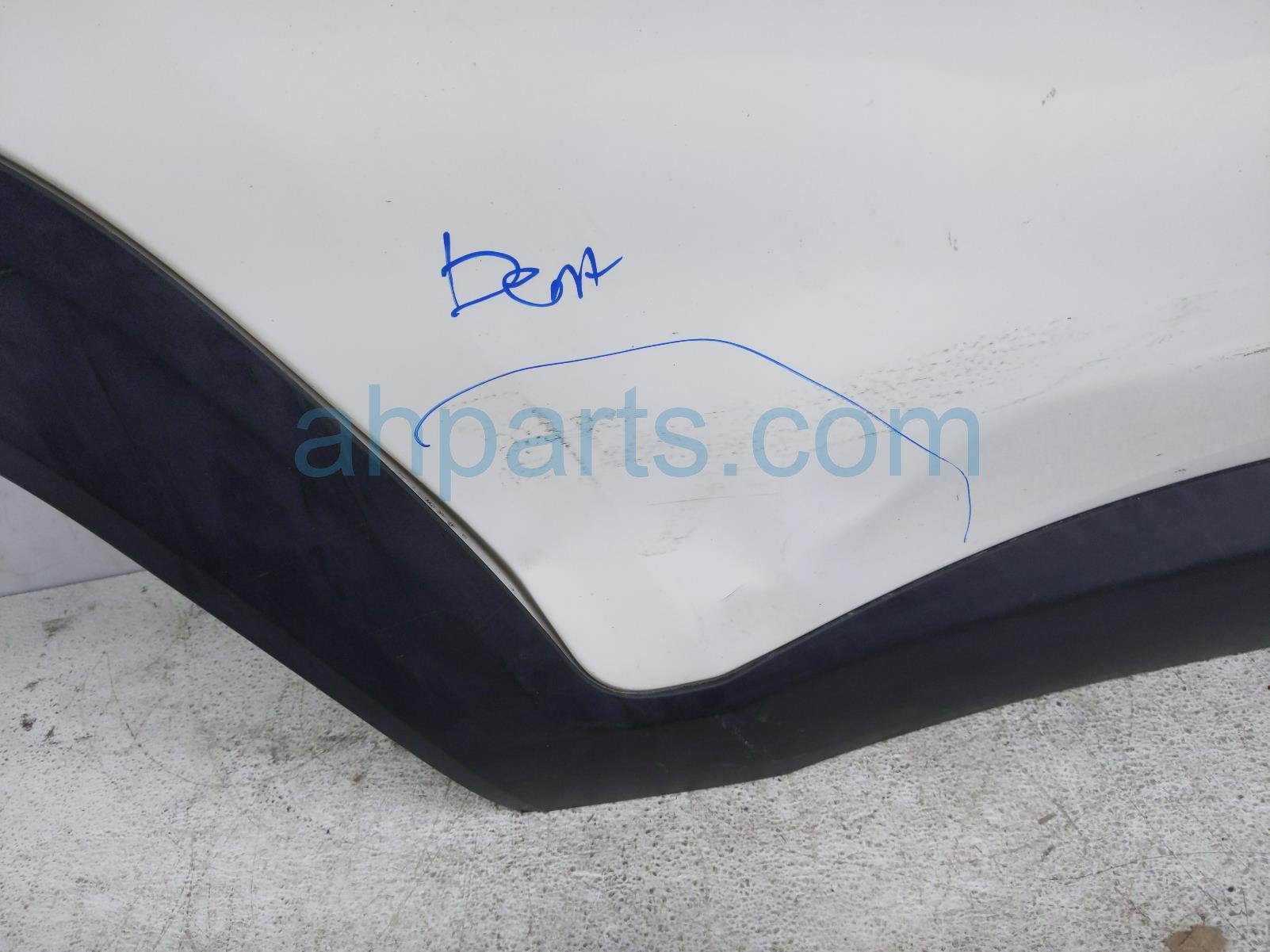 2018 Jeep Renegade Rear Passenger Door White No Inside Trim 68320674AA Replacement 2018 Jeep Renegade Rear Passenger Door White No Inside Trim 68320674AA Replacement thumbnail