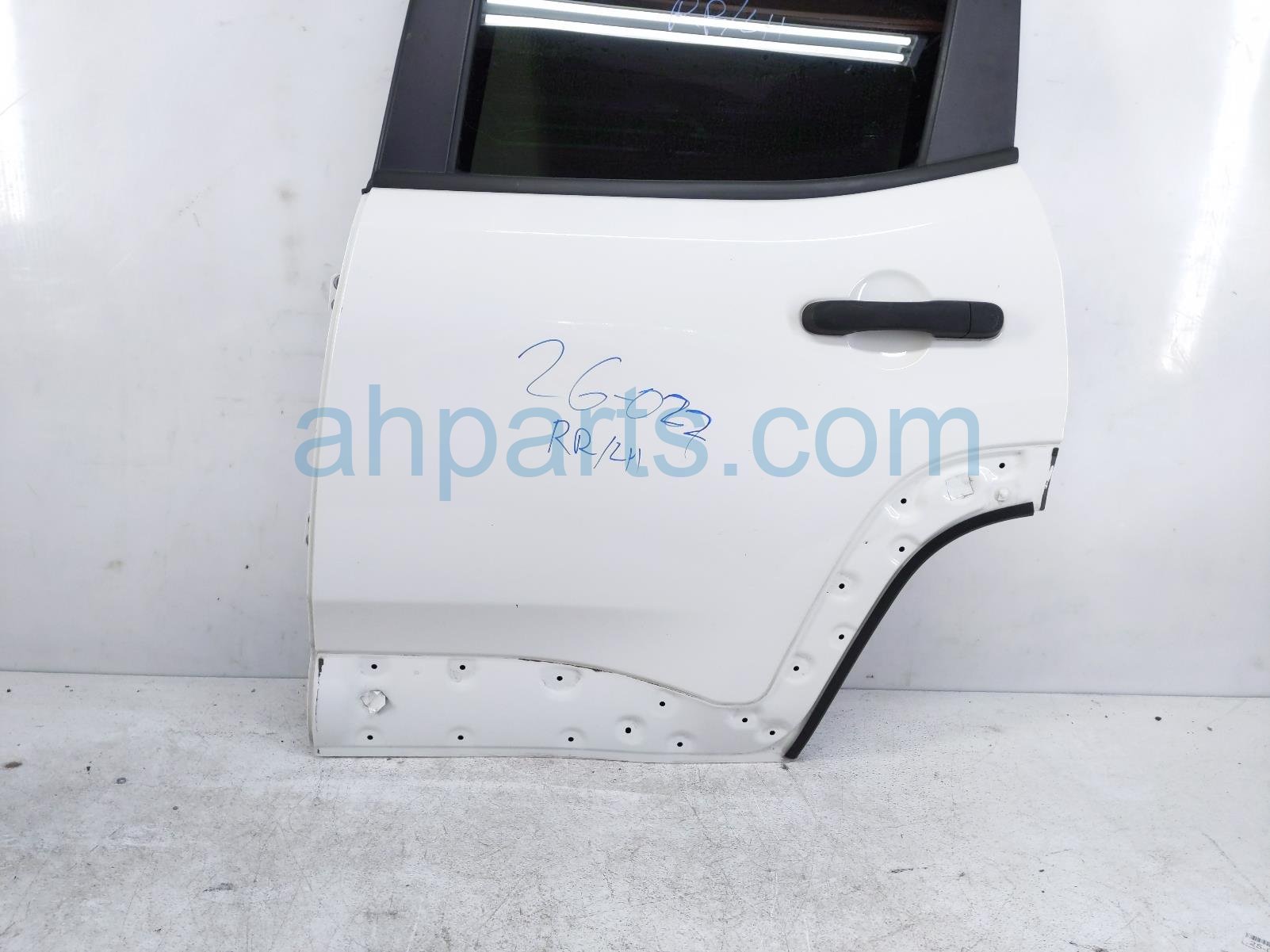 2018 Jeep Renegade Rear Driver Door White No Inside Trim 68320803AA Replacement 2018 Jeep Renegade Rear Driver Door White No Inside Trim 68320803AA Replacement thumbnail