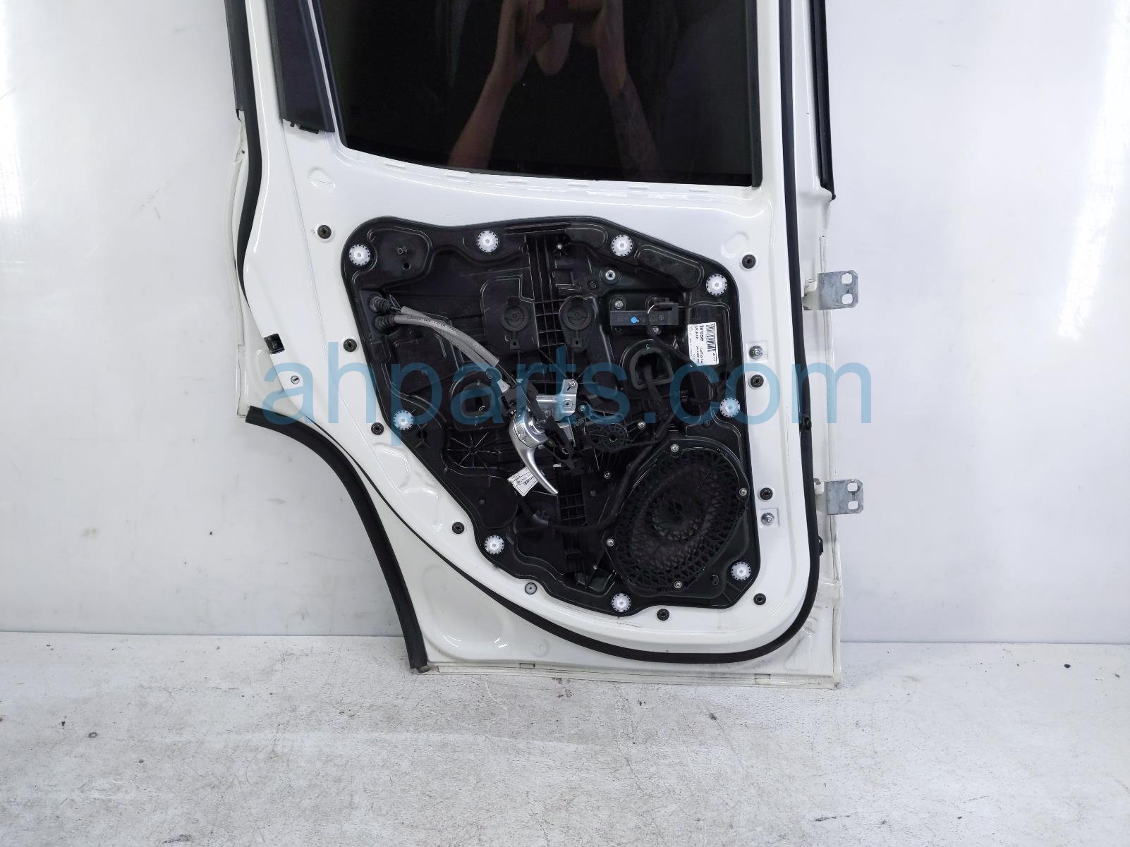 2018 Jeep Renegade Rear Driver Door White No Inside Trim 68320803AA Replacement 2018 Jeep Renegade Rear Driver Door White No Inside Trim 68320803AA Replacement thumbnail
