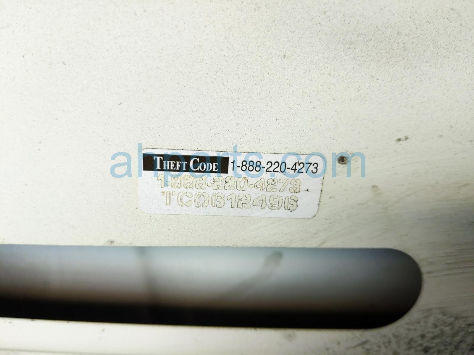 2018 Jeep Renegade Hood White Dent 68259730AA Replacement 2018 Jeep Renegade Hood White Dent 68259730AA Replacement thumbnail