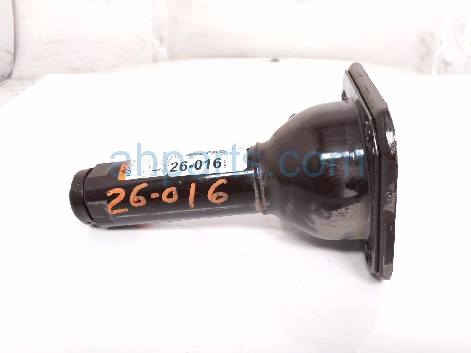 2016 Toyota 4 Runner Bottle Jack Assembly 09111 60130 Replacement 2016 Toyota 4 Runner Bottle Jack Assembly 09111 60130 Replacement thumbnail