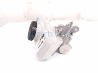 Mazda BRAKE MASTER CYLINDER W/RESERVOIR Mazda BRAKE MASTER CYLINDER W/RESERVOIR