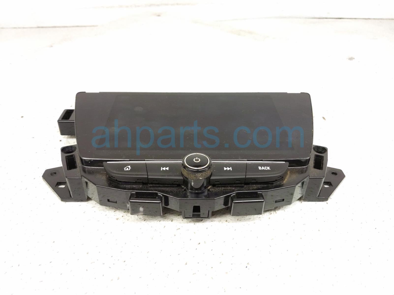 Chevy RADIO RECEIVER & DISPLAY SCREEN