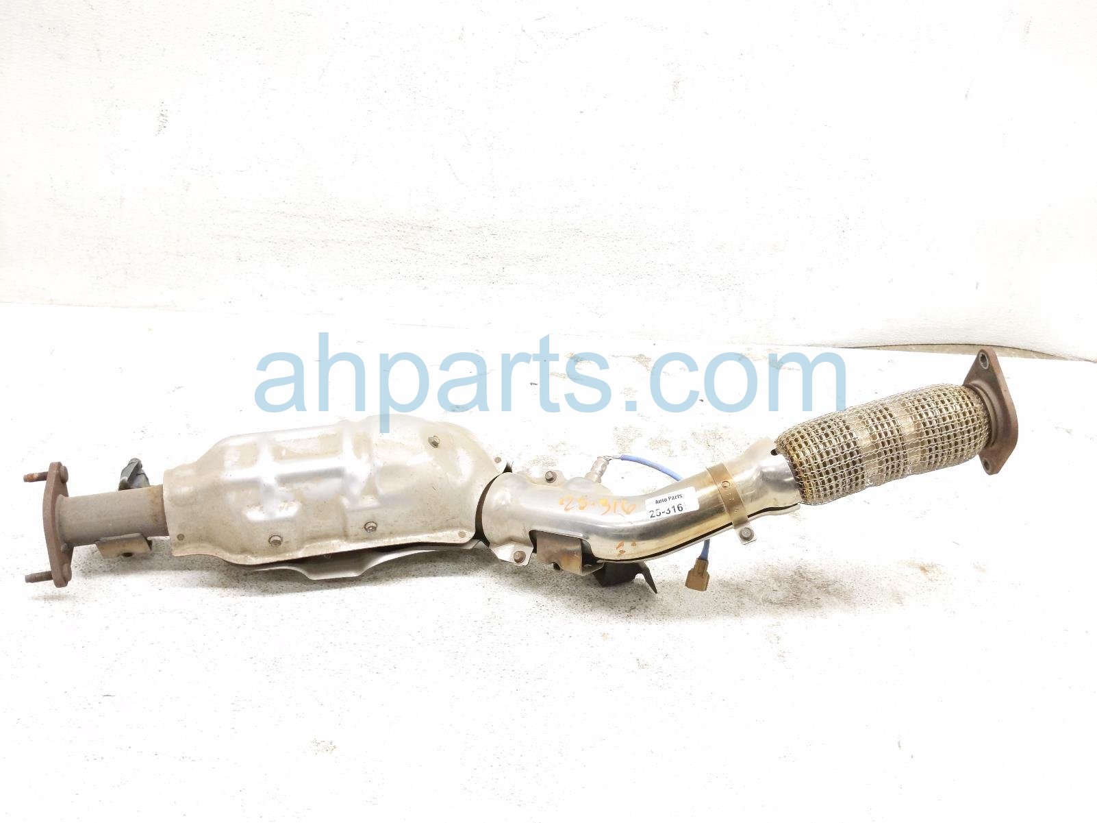 $349 Nissan INTEGRATED CATALYTIC CONVERTER- 2.5L