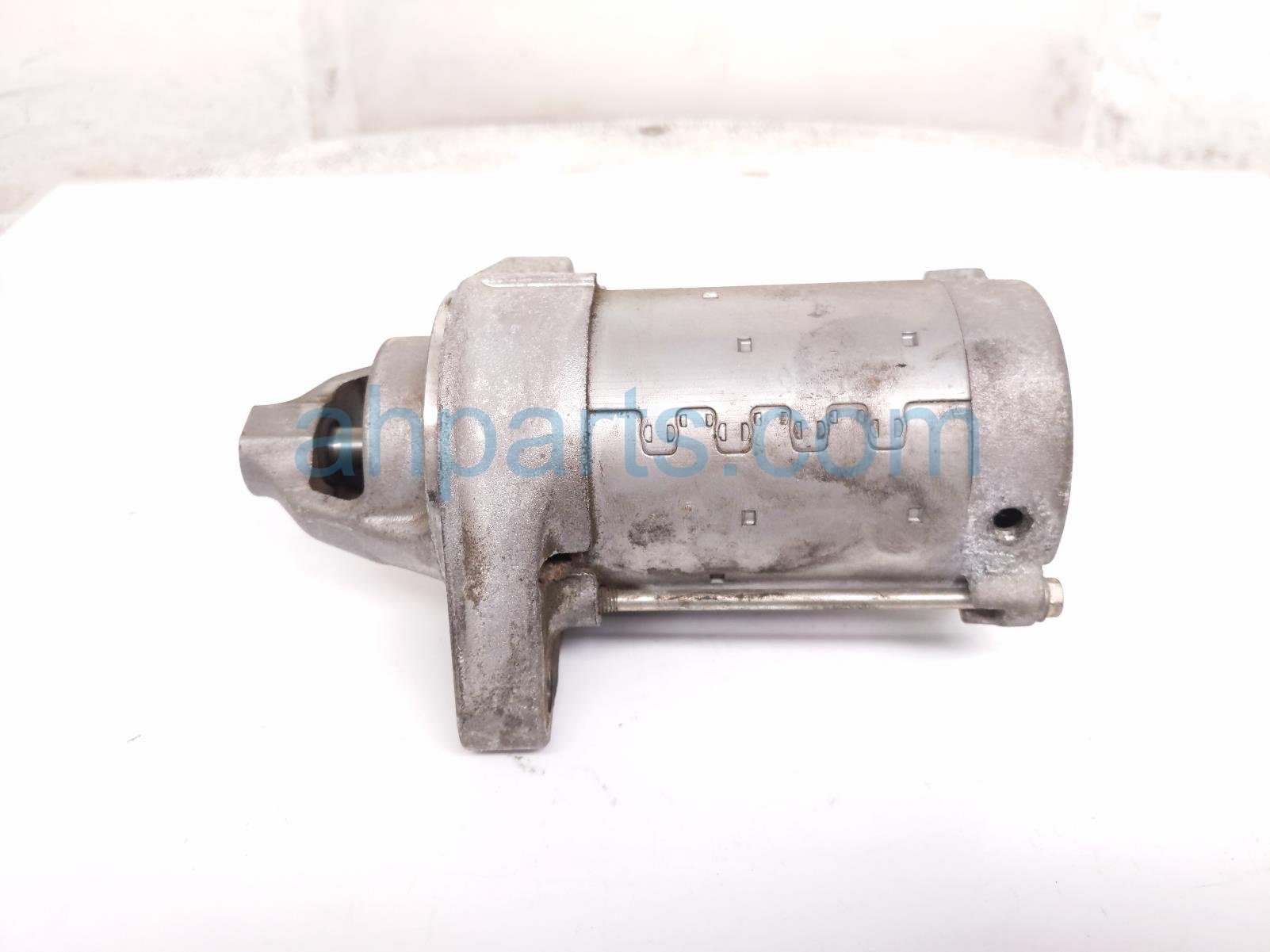 2014 Lexus Is 250 Core Starter Motor 28100 31071 Replacement 2014 Lexus Is 250 Core Starter Motor 28100 31071 Replacement thumbnail