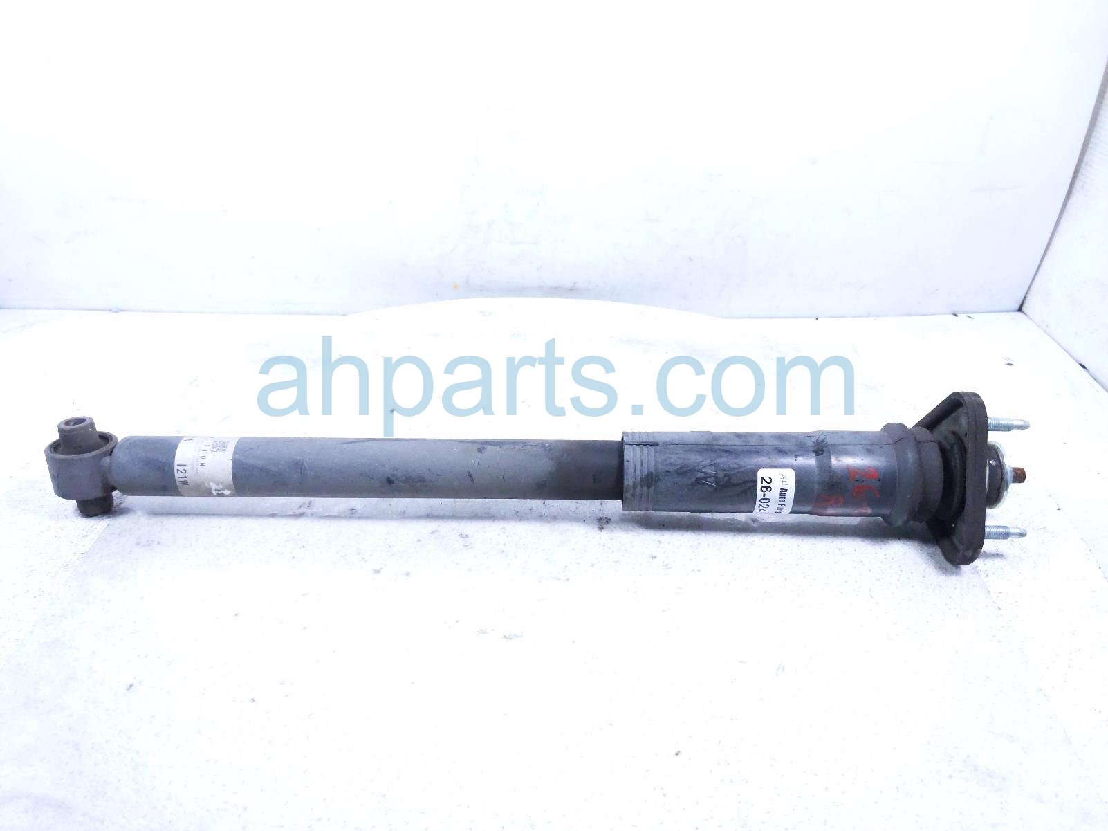 Lexus RR/RH STRUT ABSORBER + SPRING Lexus RR/RH STRUT ABSORBER + SPRING
