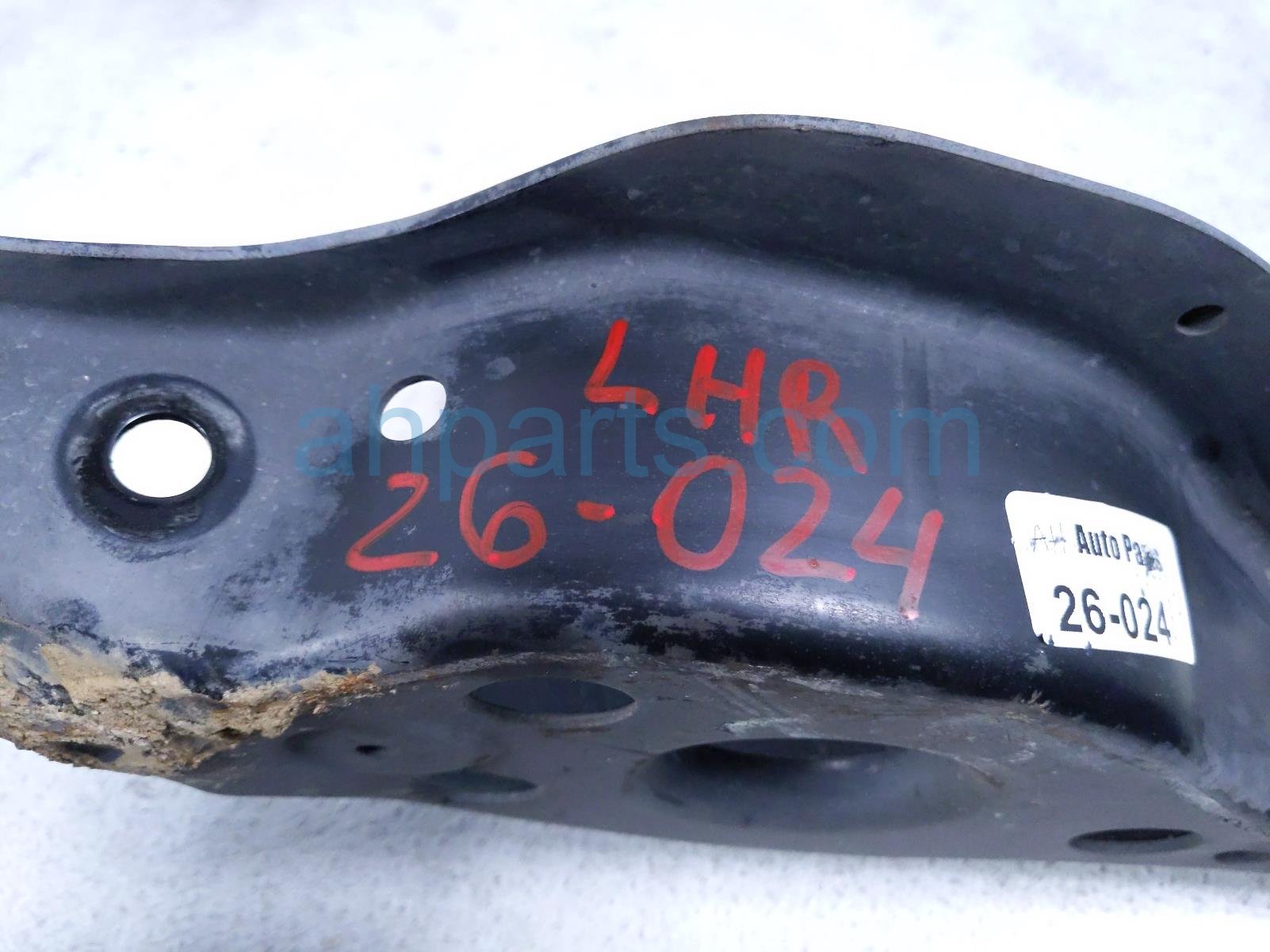 2014 Lexus Is 250 Rear Driver Strut Mount Lower Control Arm 48740 30140 Replacement 2014 Lexus Is 250 Rear Driver Strut Mount Lower Control Arm 48740 30140 Replacement thumbnail