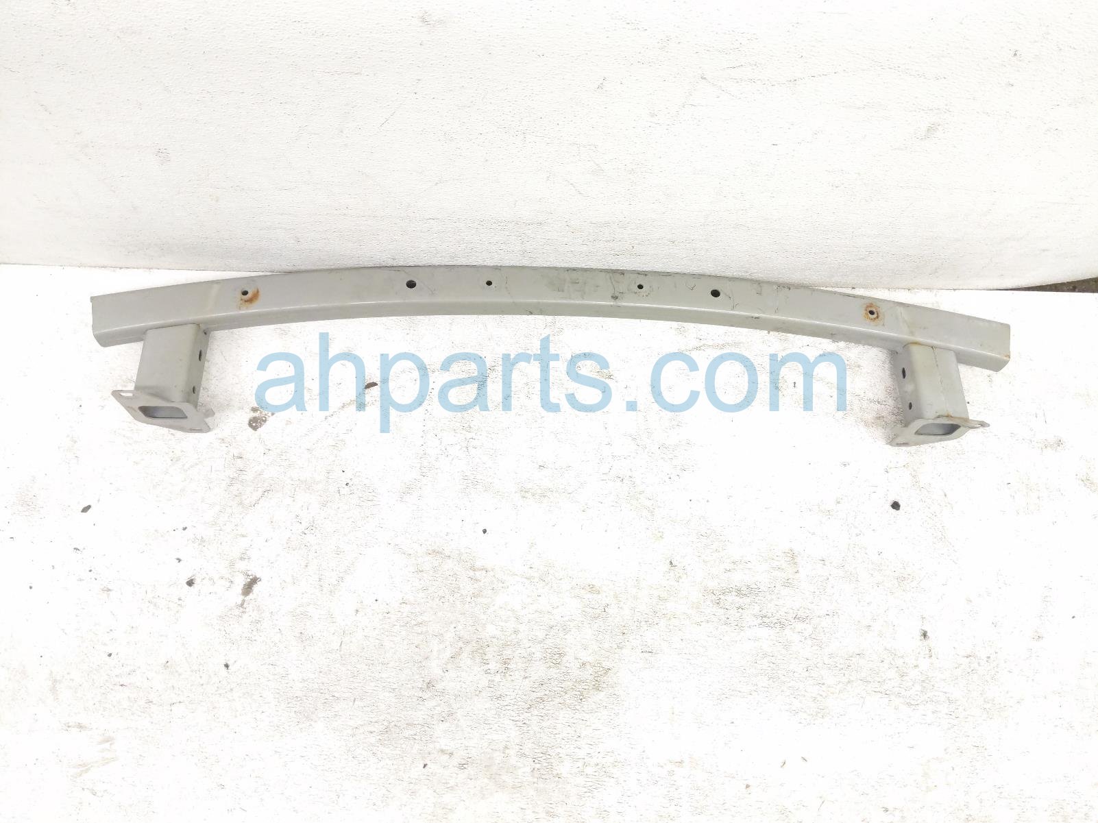Nissan FRONT BUMPER REINFORCEMENT BAR