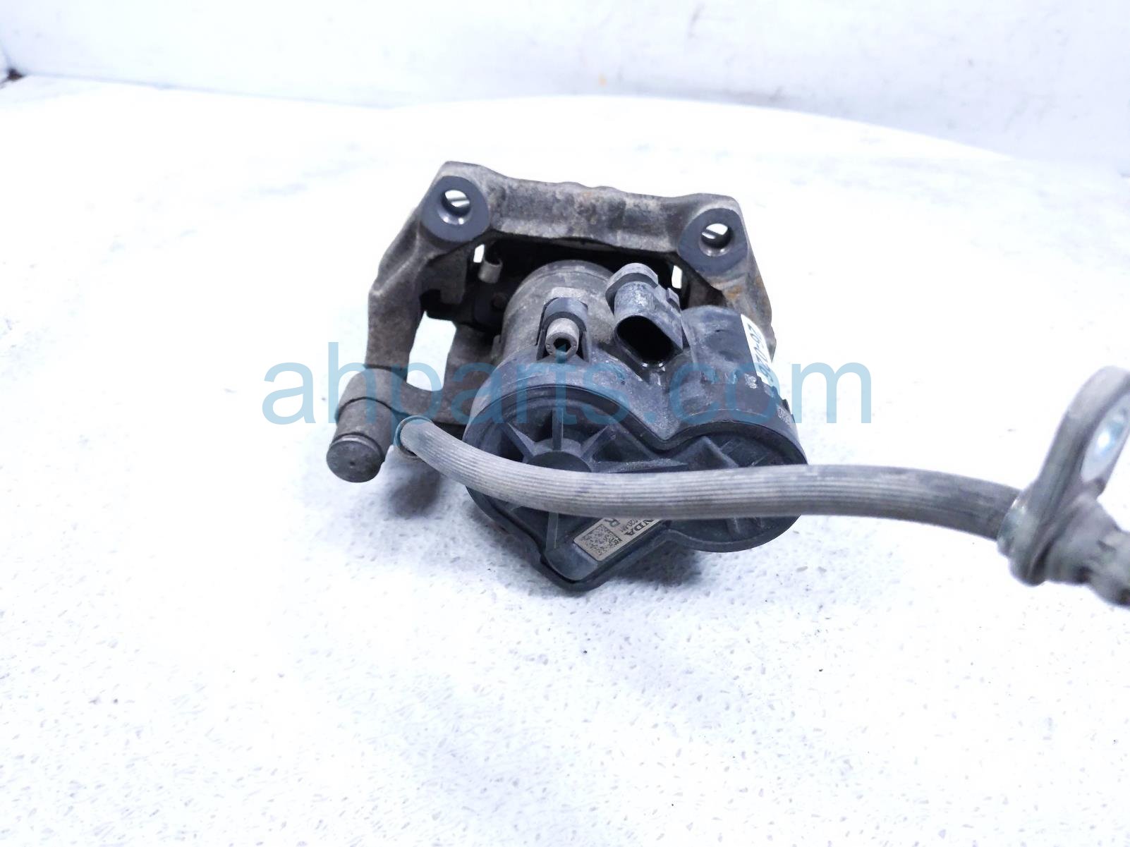 2017 Honda Civic Rear Passenger Brake Caliper 43020 TBA A03 Replacement 2017 Honda Civic Rear Passenger Brake Caliper 43020 TBA A03 Replacement thumbnail