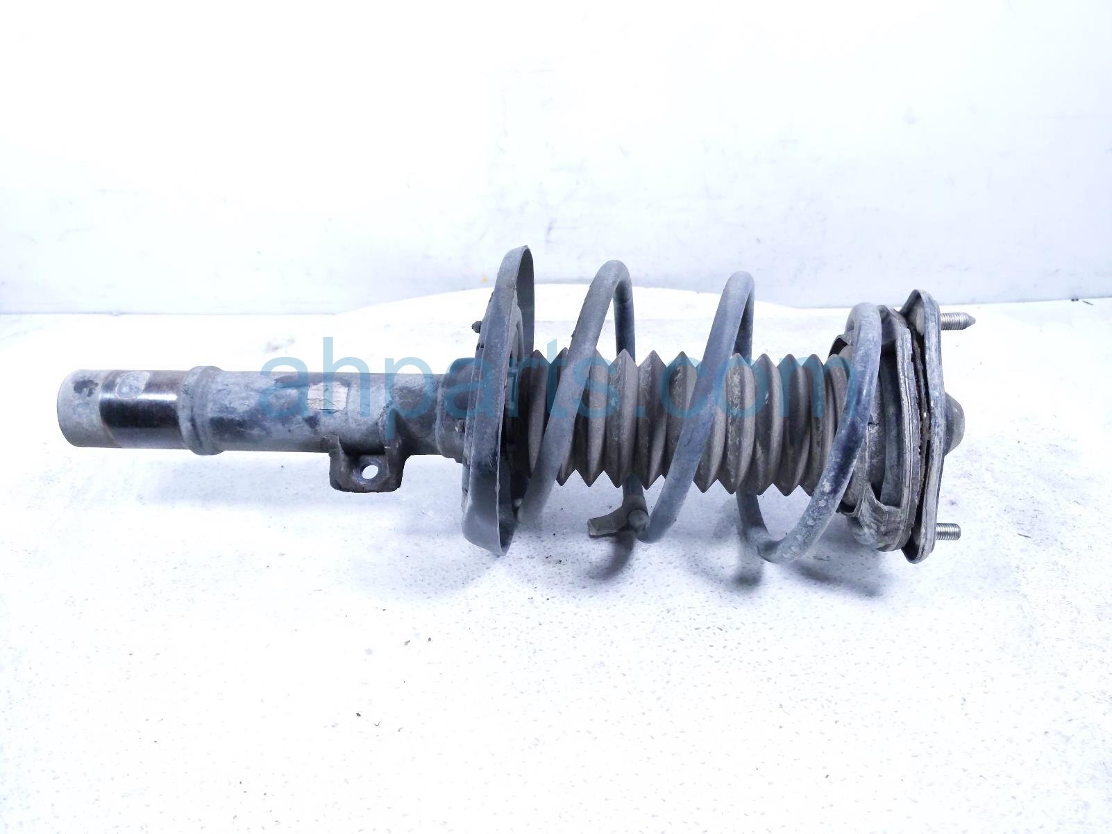 Honda FR/RH STRUT ABSORBER + SPRING Honda FR/RH STRUT ABSORBER + SPRING