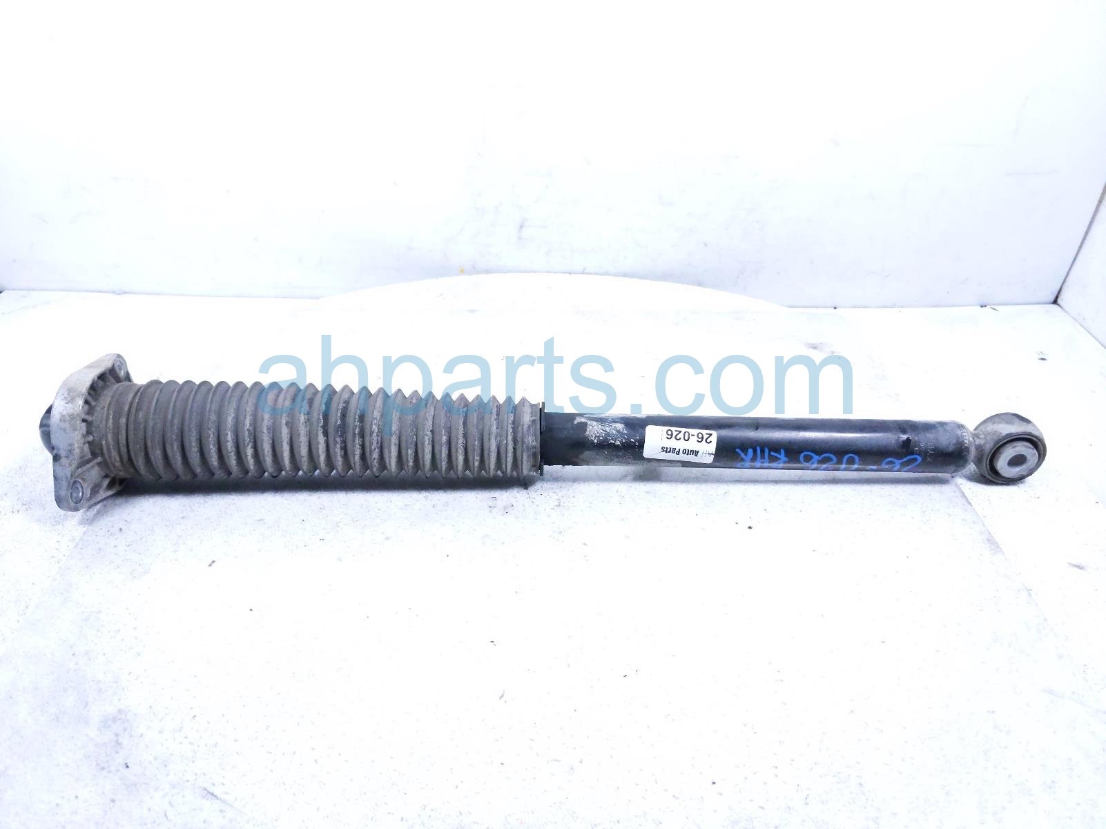 2017 Honda Civic Strut / Spring / Rear Passenger Shock Absorber 52670 TBG A01 Replacement 2017 Honda Civic Strut / Spring / Rear Passenger Shock Absorber 52670 TBG A01 Replacement thumbnail